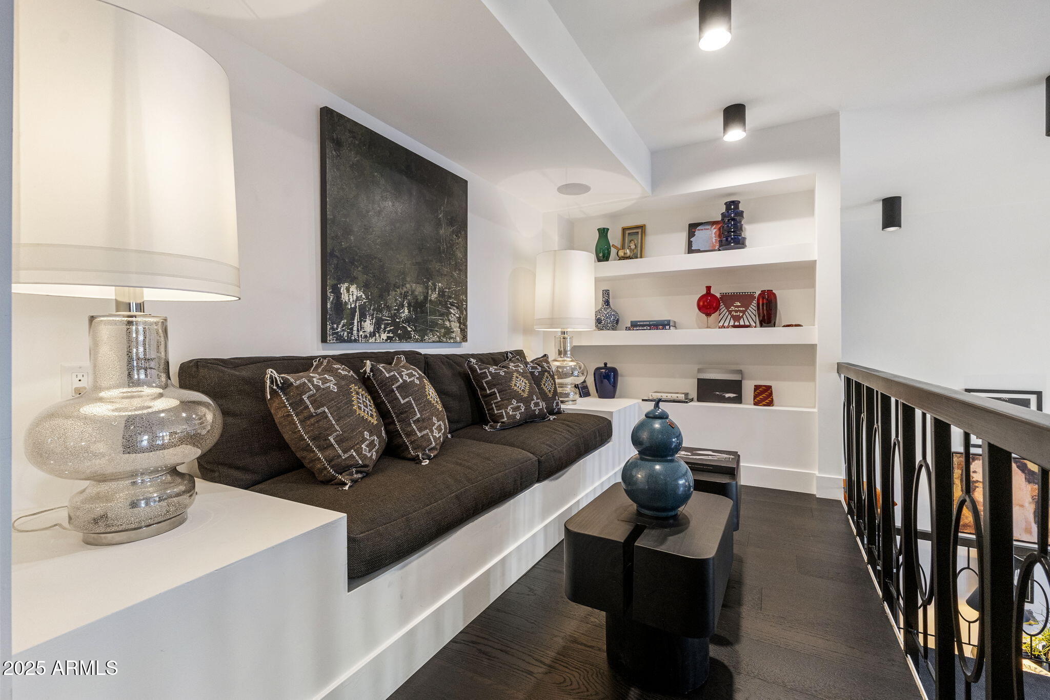 7242 E JOSHUA TREE Lane