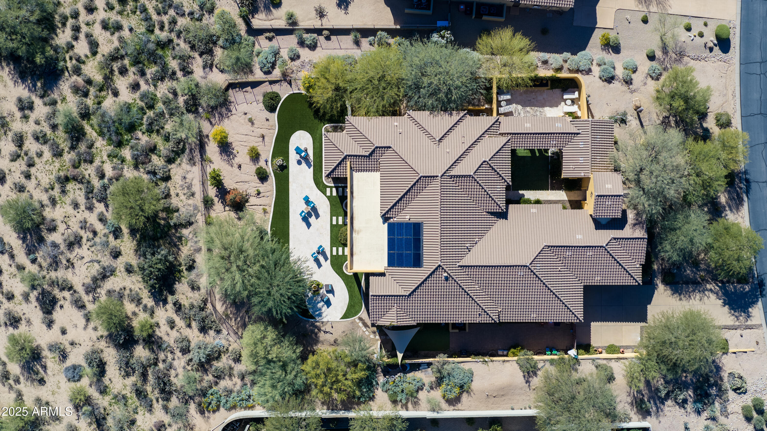 37003 N 109th Way 24
