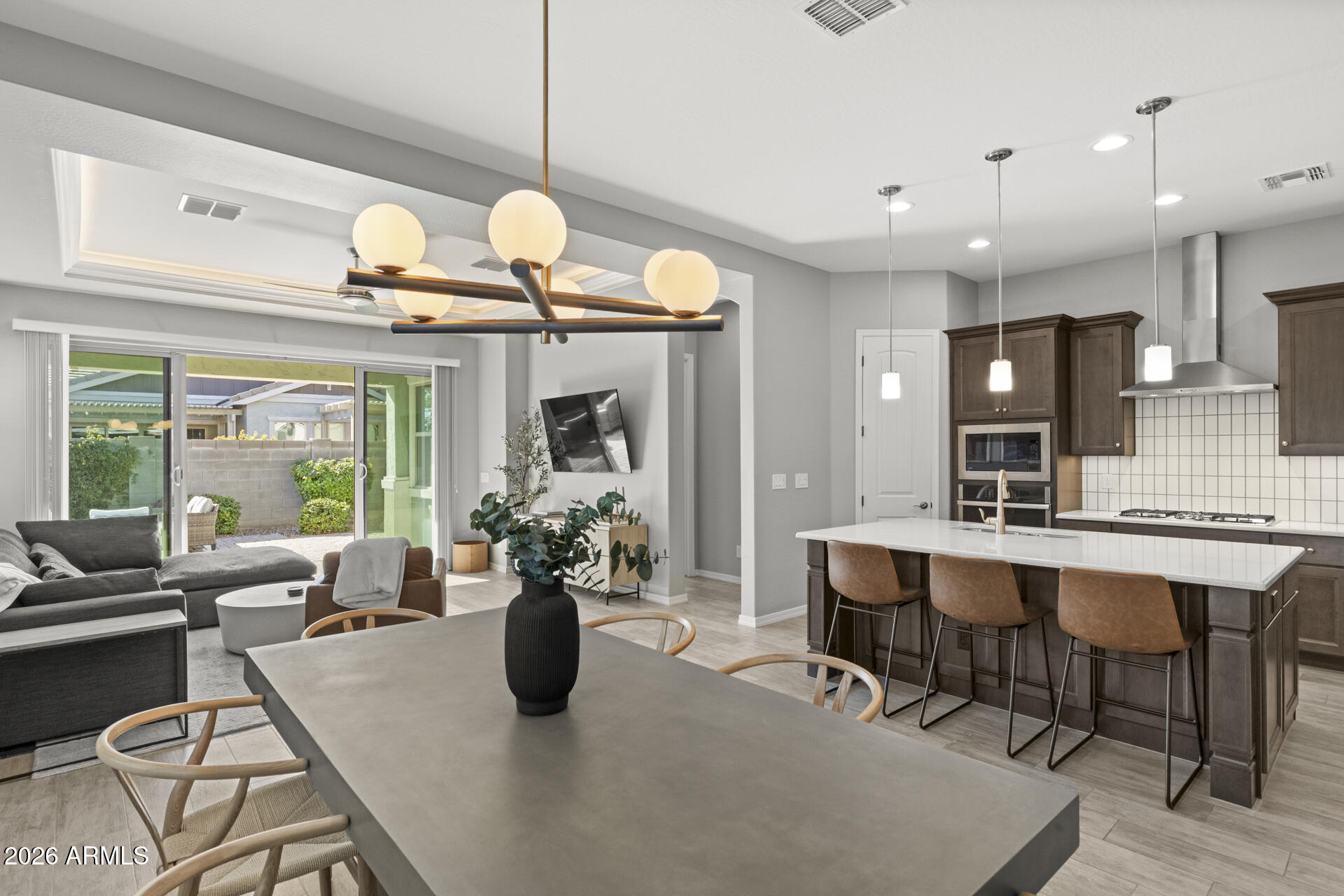 3445 E APPALOOSA Road