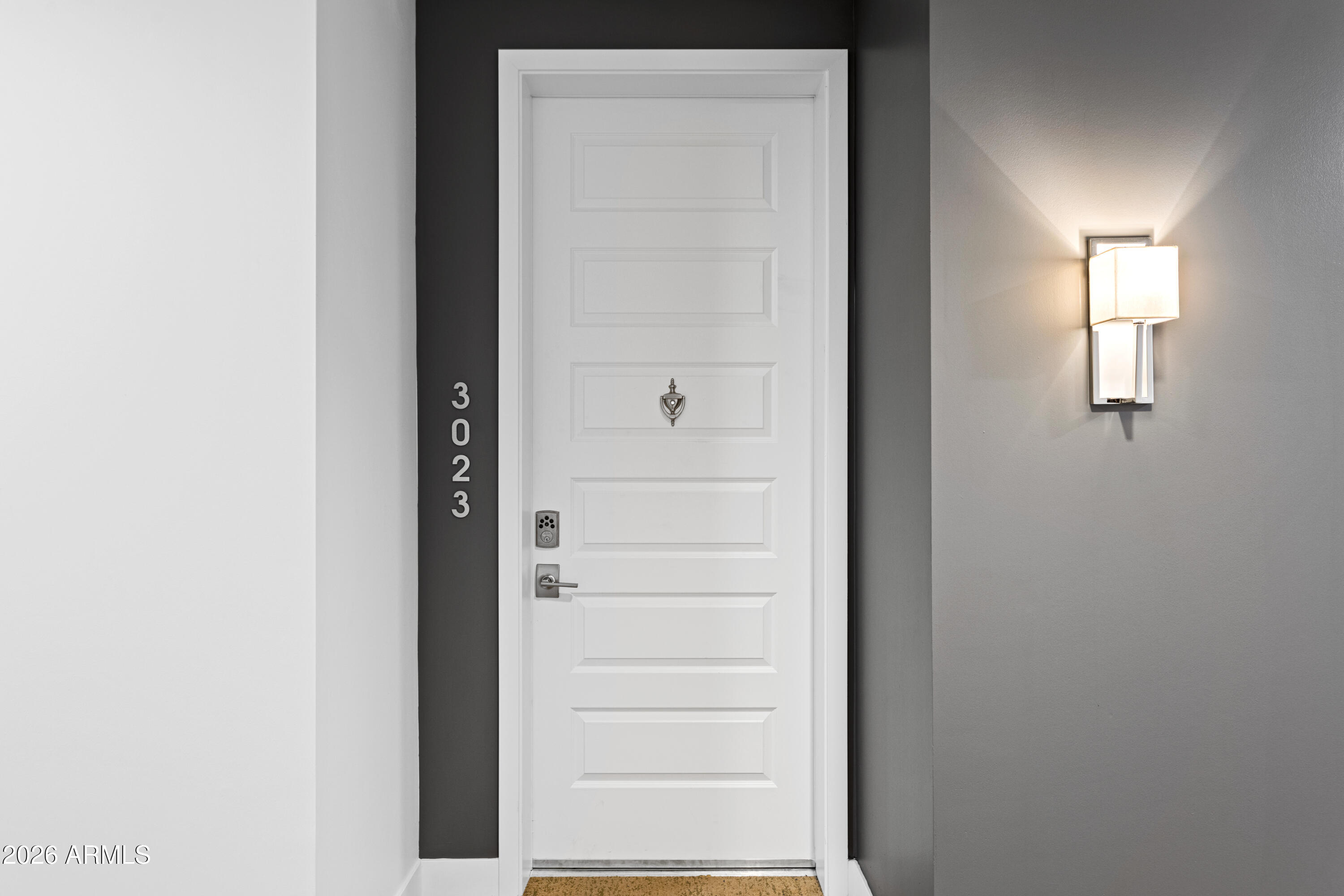 7300 E EARLL Drive 3023