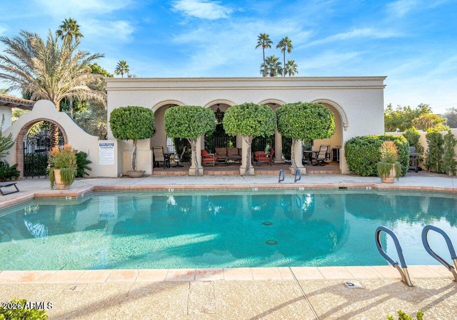 6701 N SCOTTSDALE Road Unit: 40