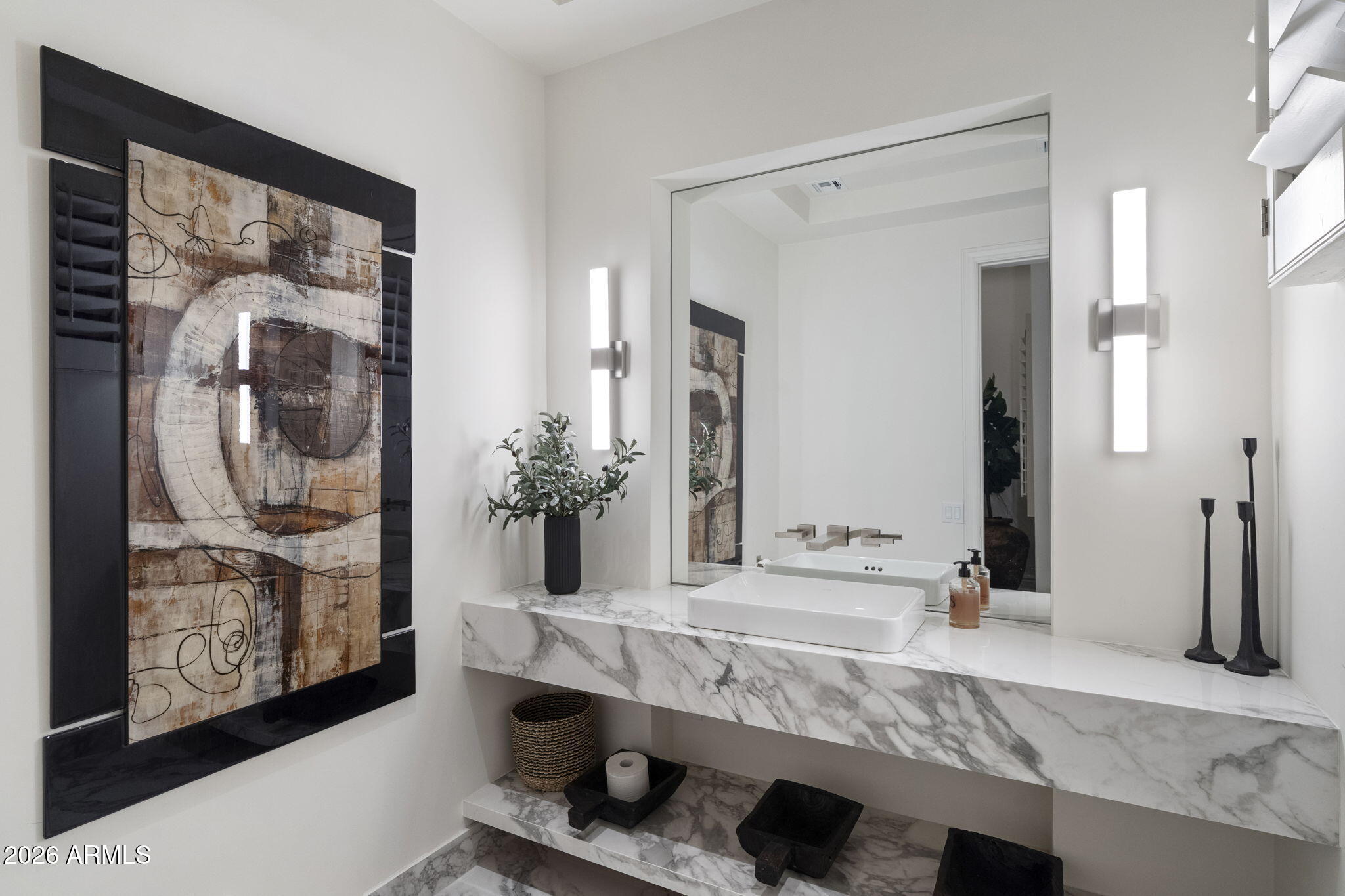 10163 E HUALAPAI Drive