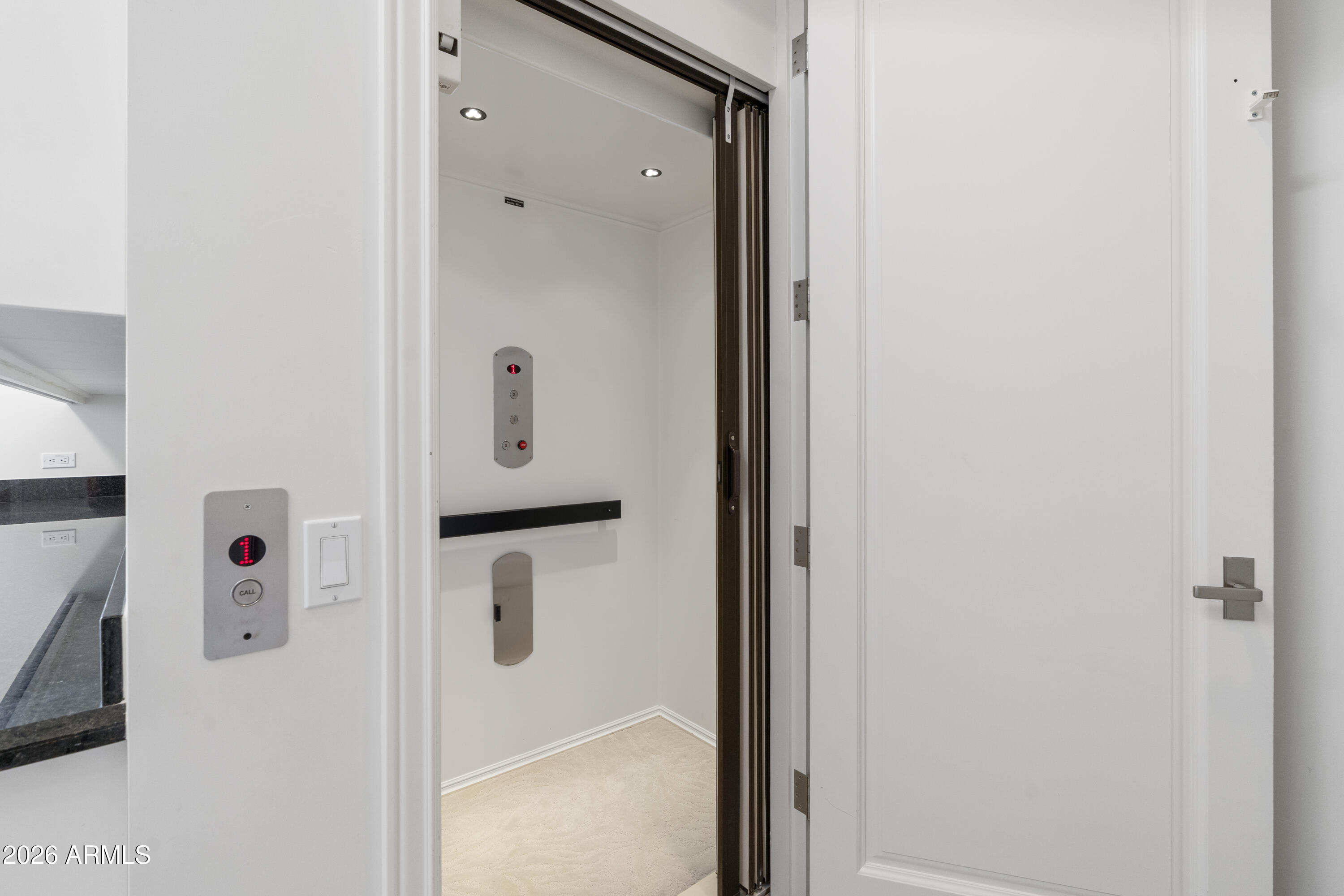 10163 E HUALAPAI Drive