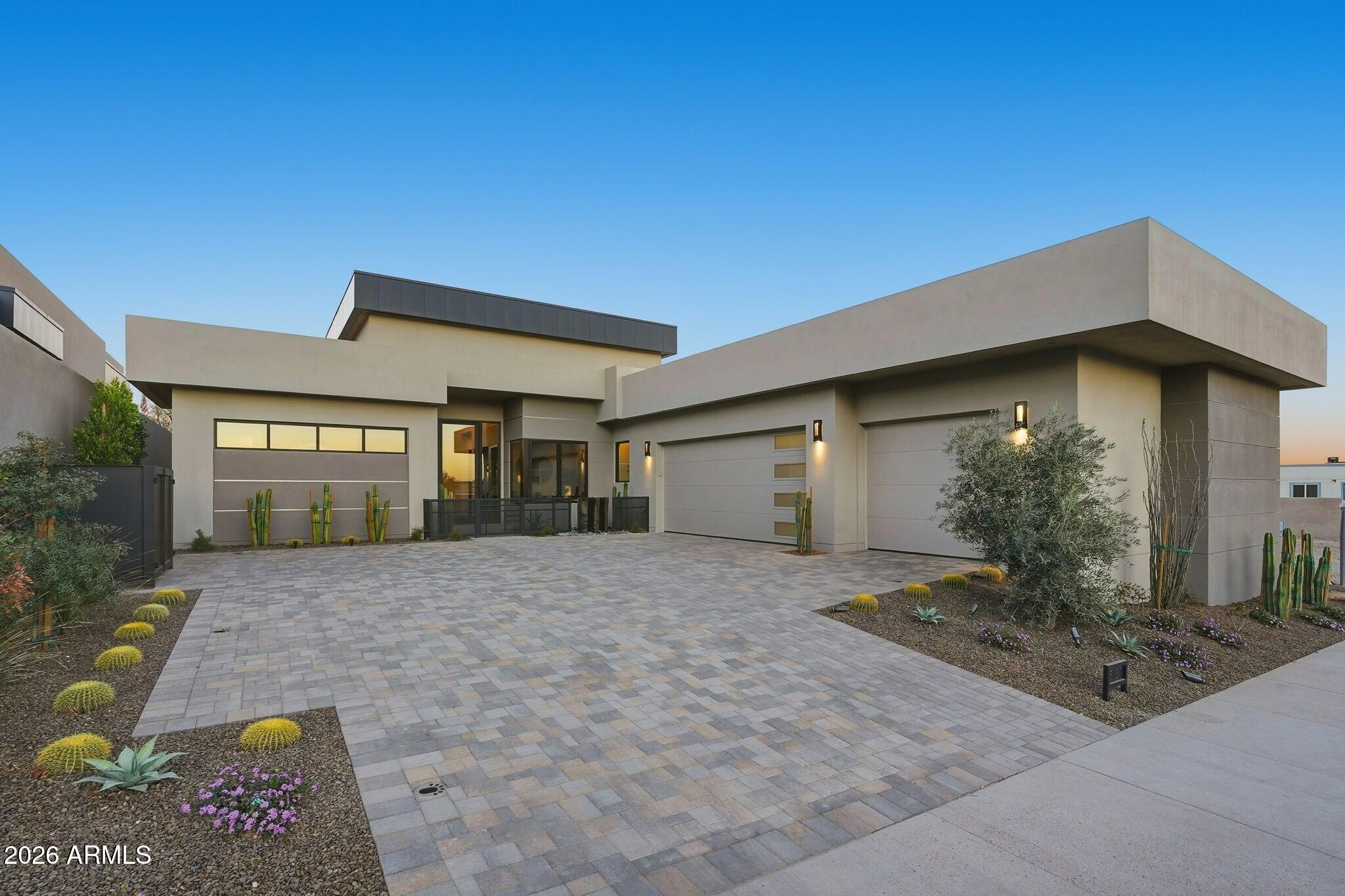 5137 N ASCENT Drive