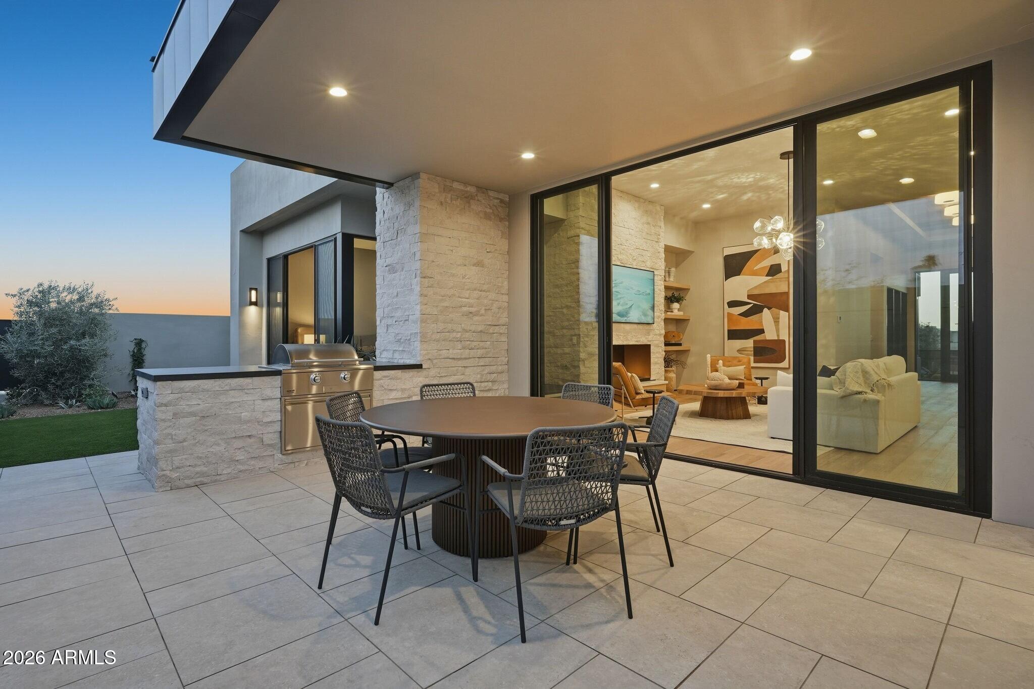 5137 N ASCENT Drive