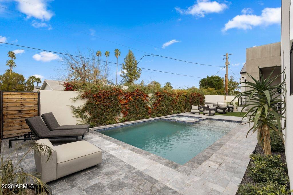 6416 E CALLE CAMELIA