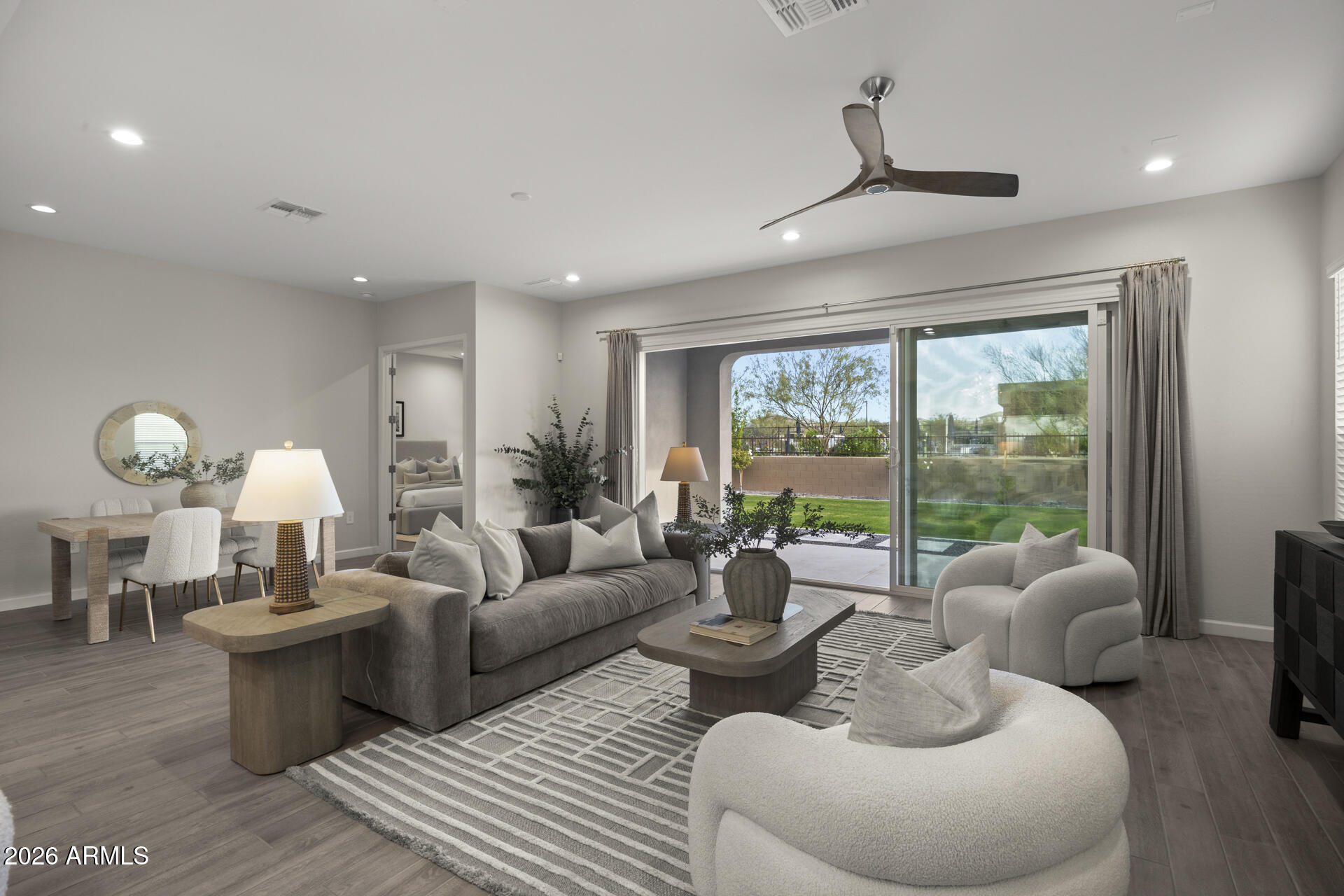 5954 E CAT BALUE Drive