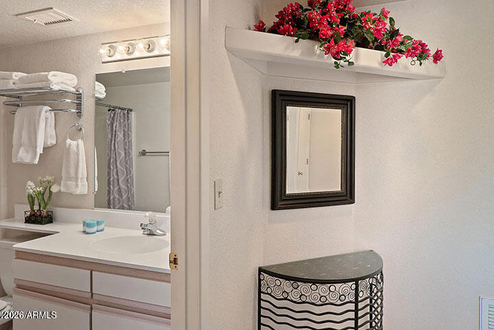 105 Sugarloaf Street