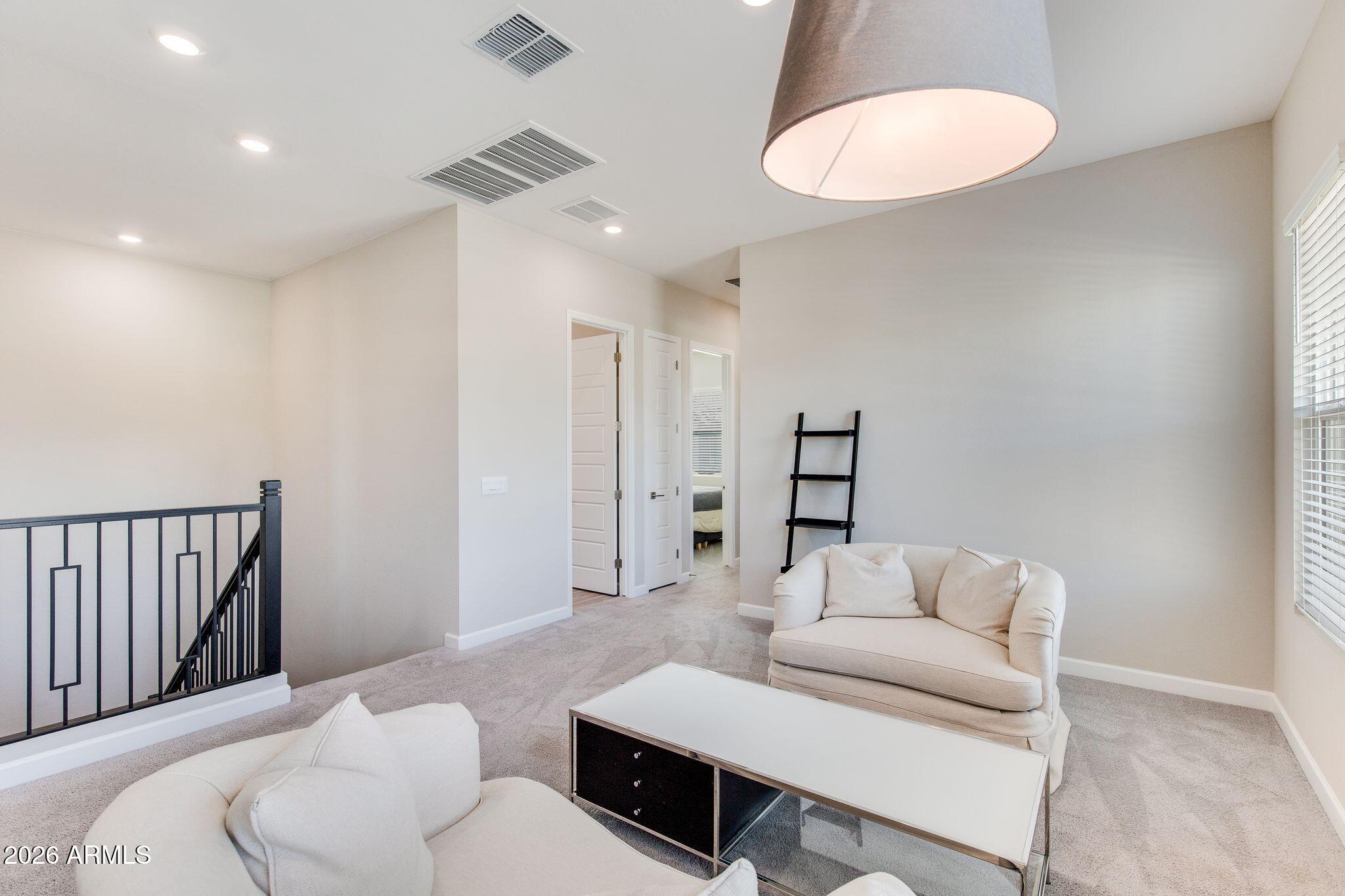 5010 E ANDERSON Drive