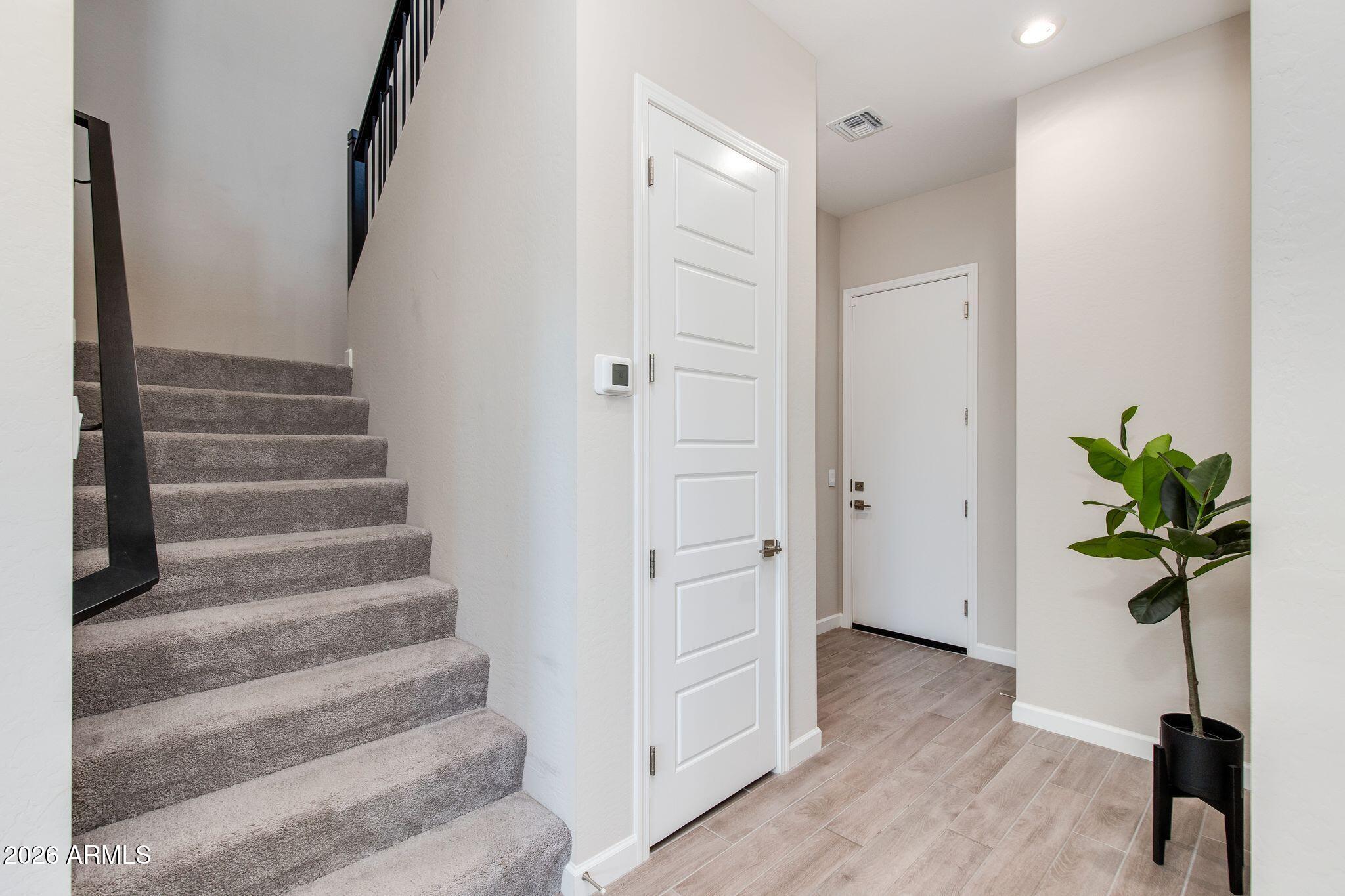 5010 E ANDERSON Drive