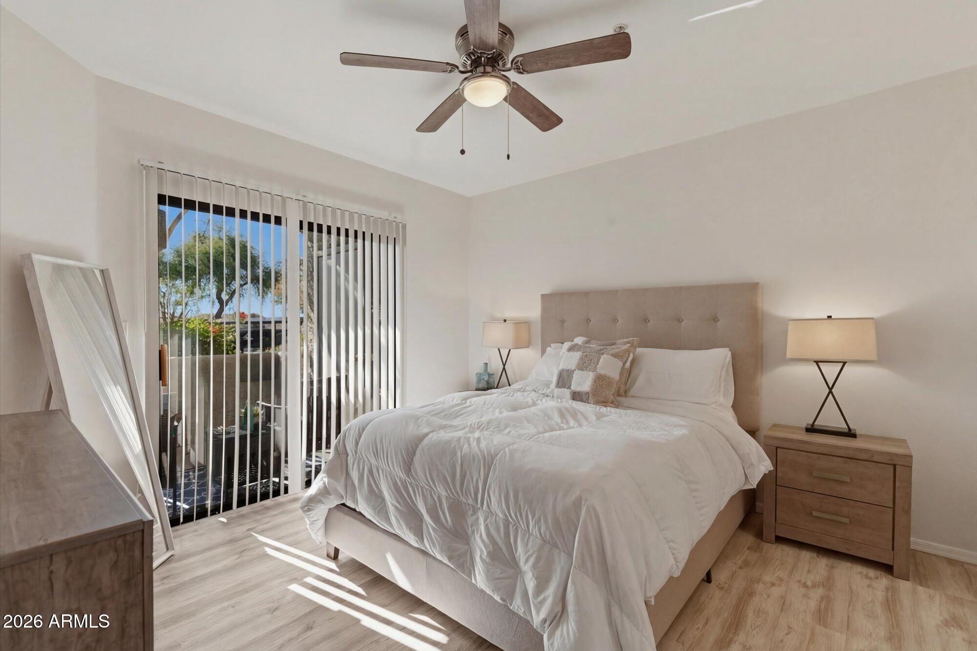 15095 N THOMPSON PEAK Parkway 1044