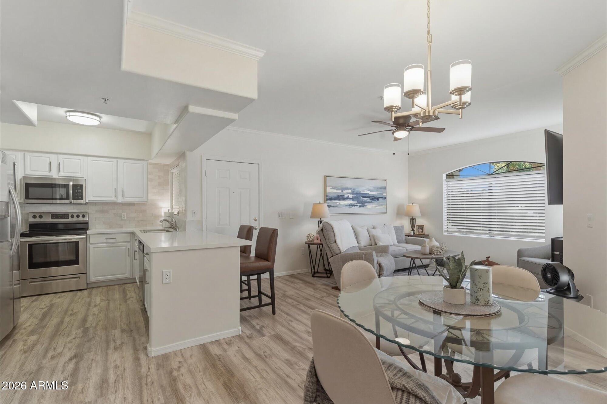 15095 N THOMPSON PEAK Parkway 1044