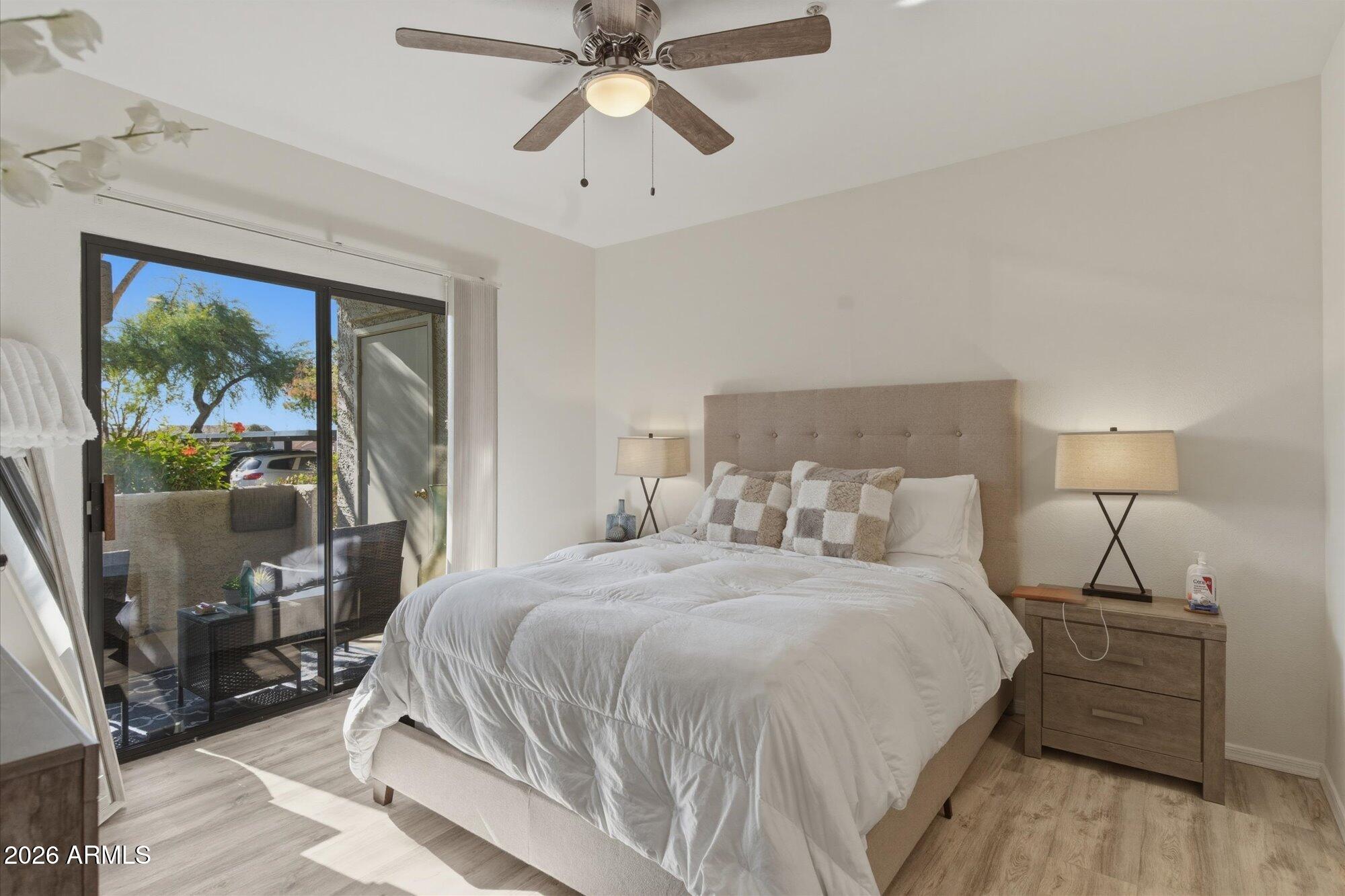 15095 N THOMPSON PEAK Parkway 1044