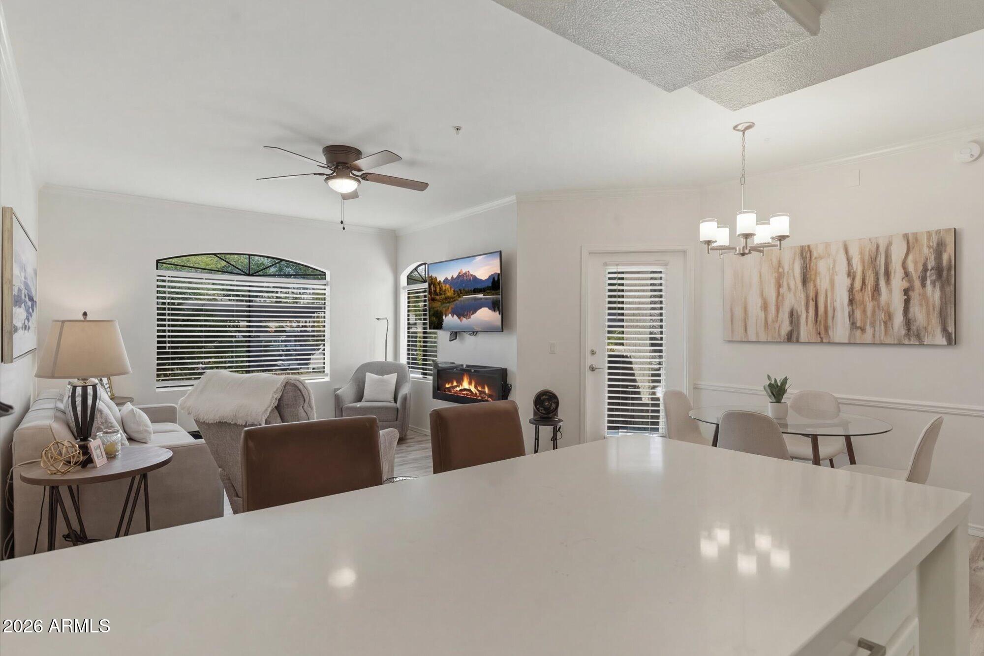 15095 N THOMPSON PEAK Parkway 1044