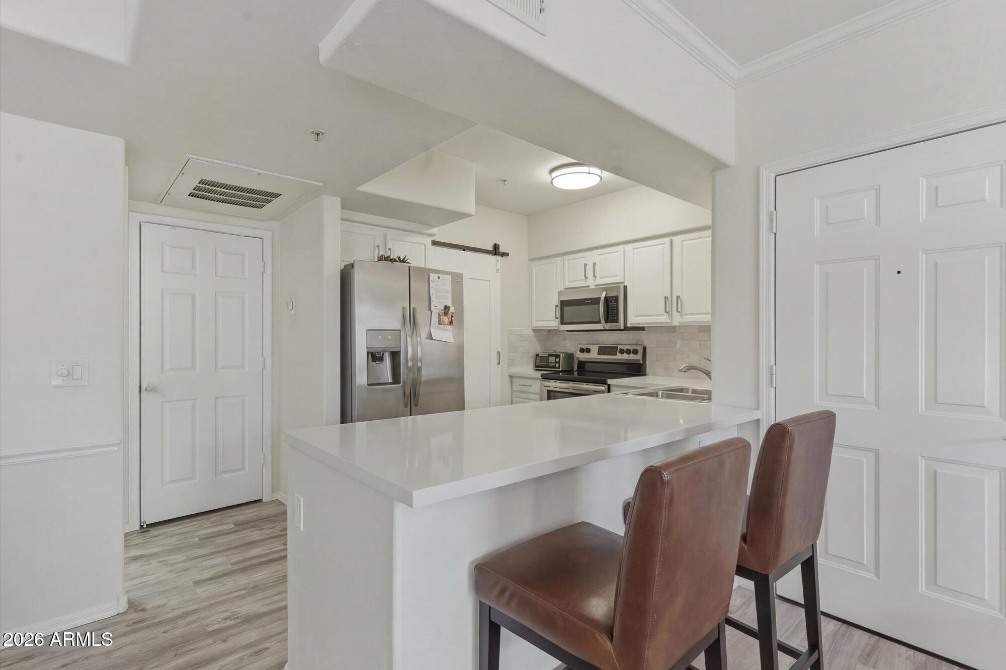 15095 N THOMPSON PEAK Parkway 1044