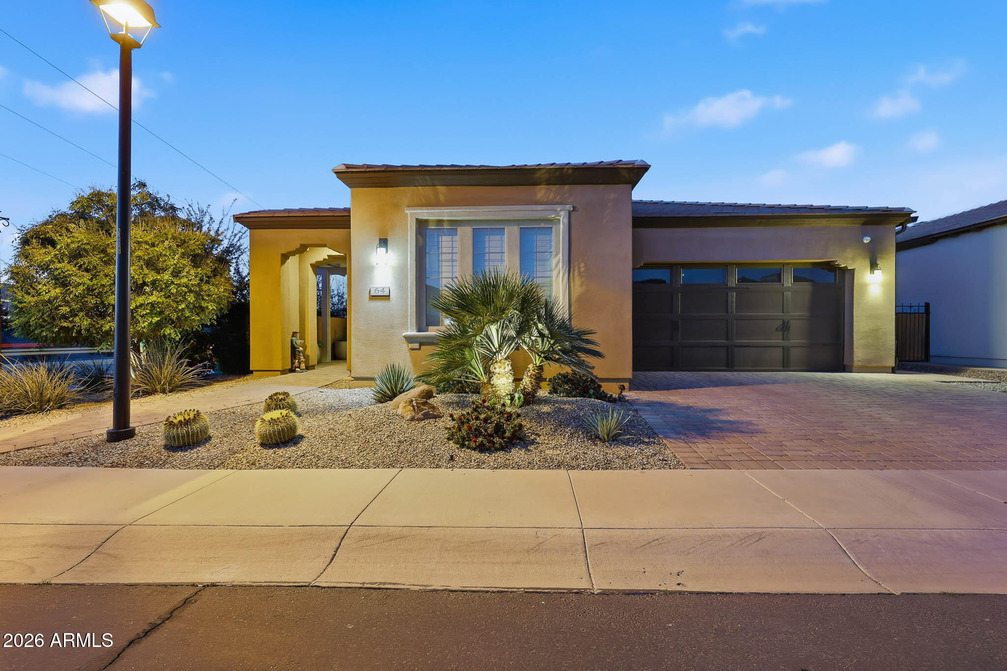 64 E KENNEDIA Drive