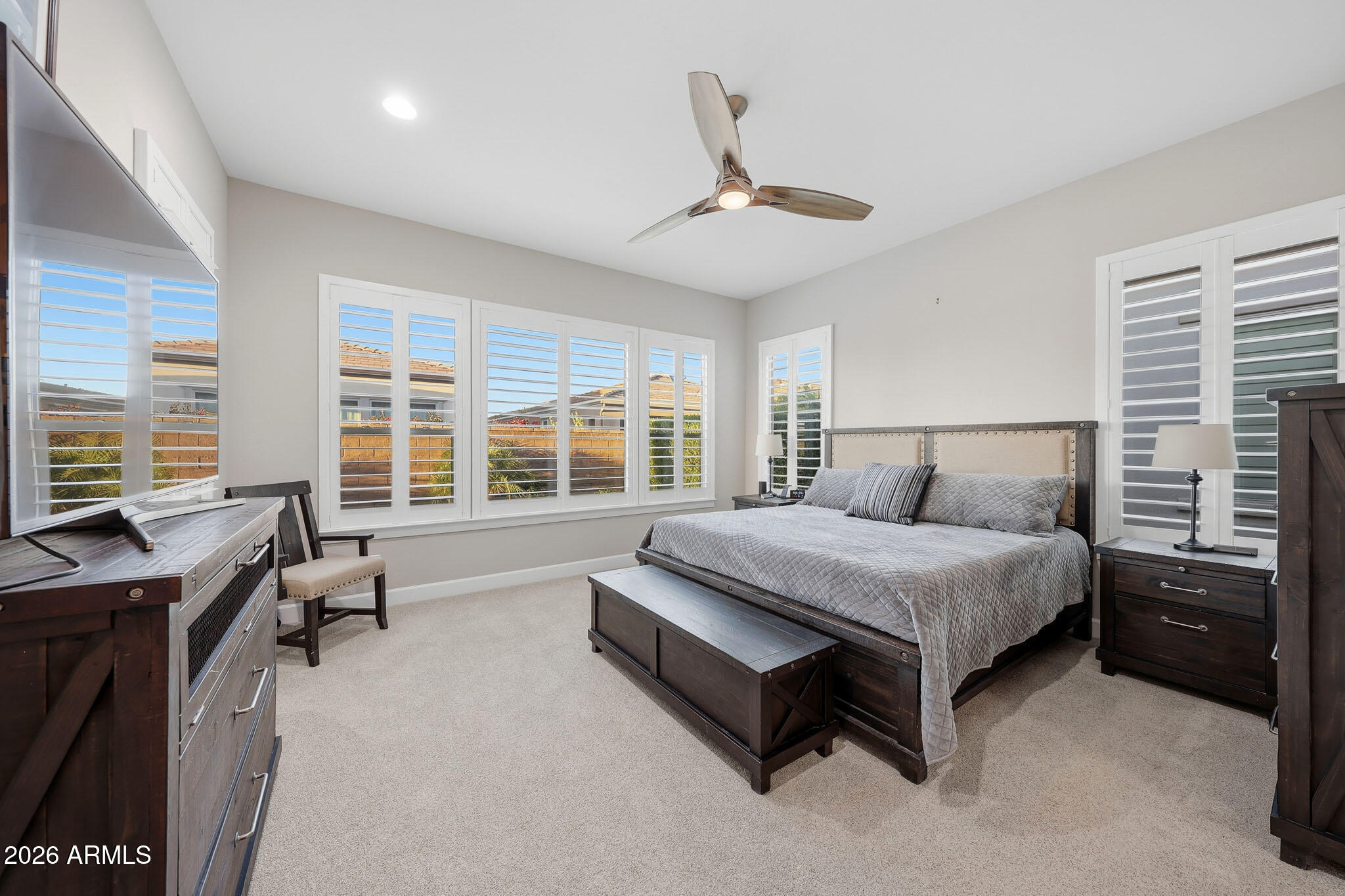 64 E KENNEDIA Drive