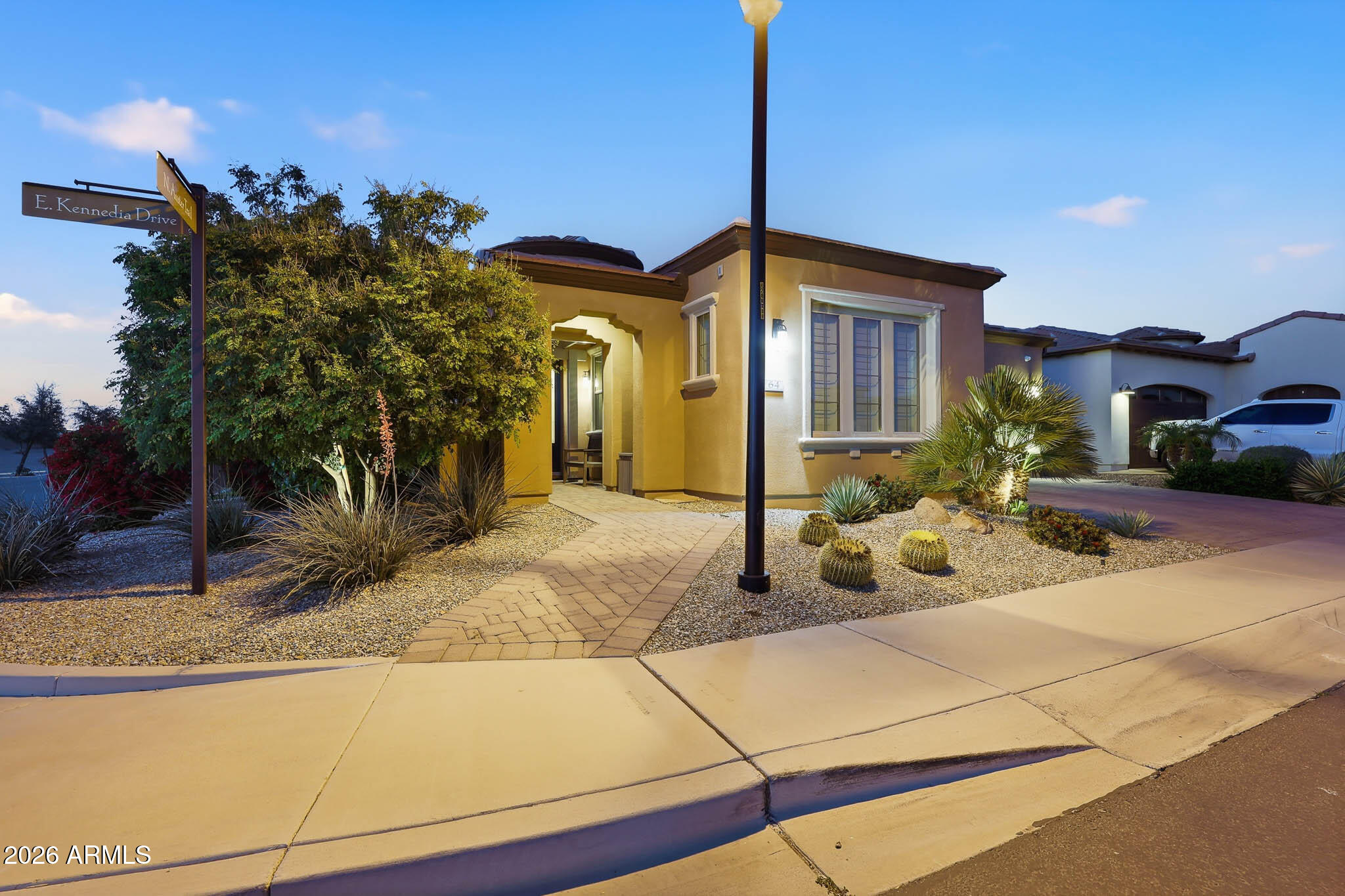 64 E KENNEDIA Drive