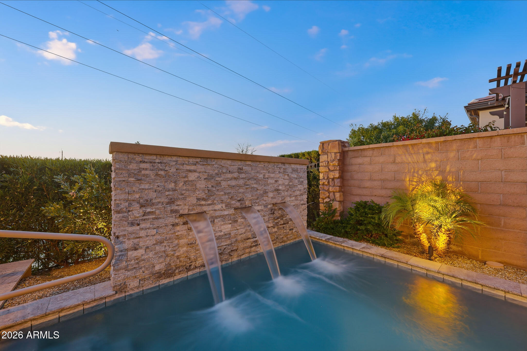 64 E KENNEDIA Drive