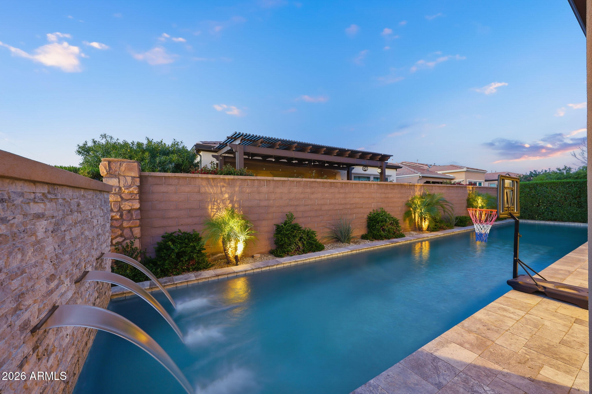 64 E KENNEDIA Drive