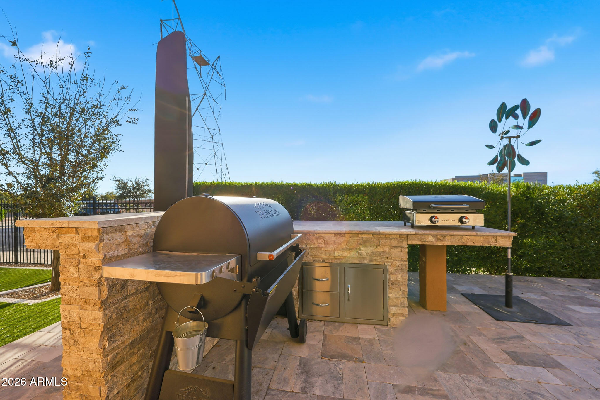 64 E KENNEDIA Drive
