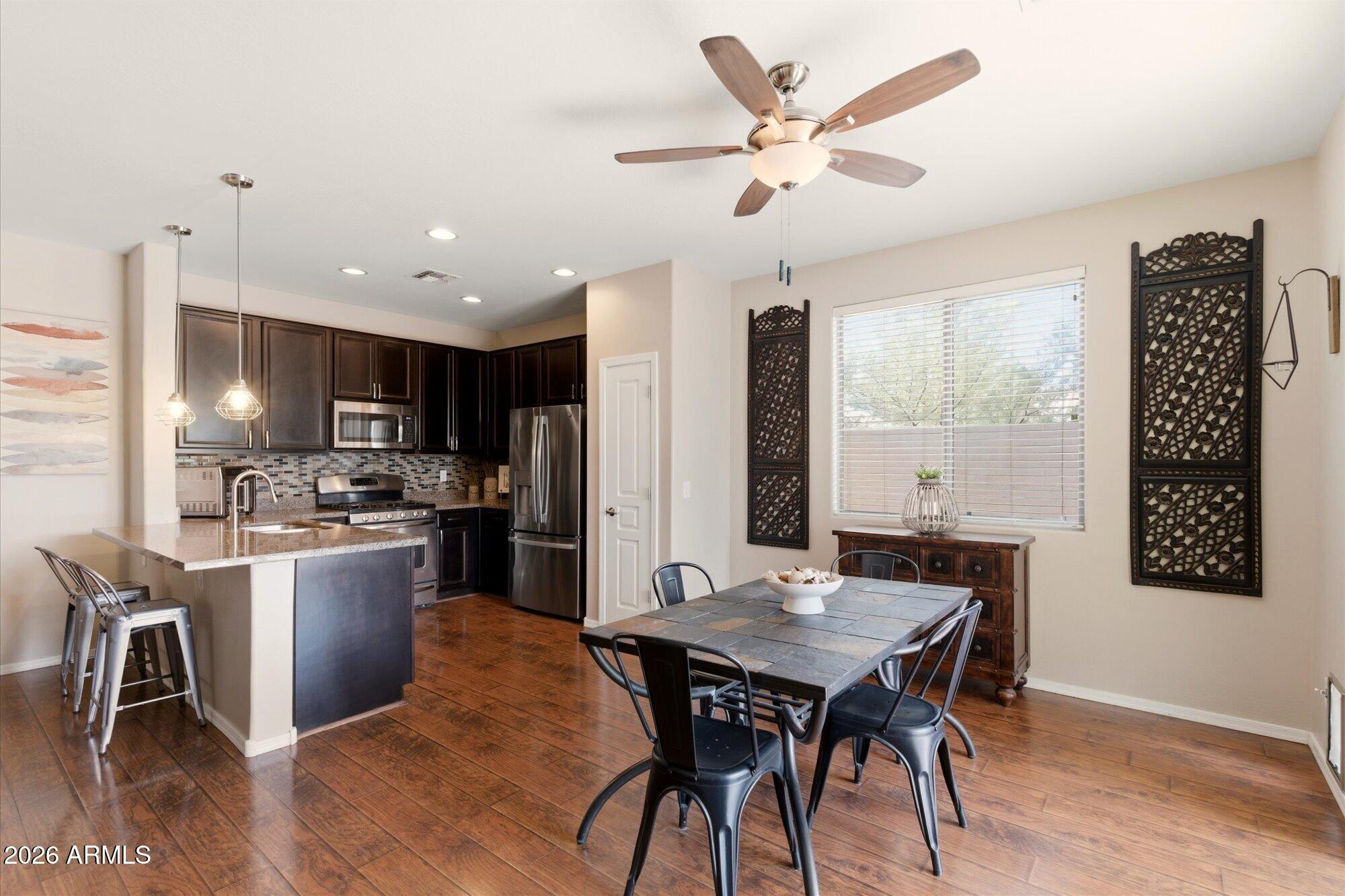 1737 W SEAGULL Court