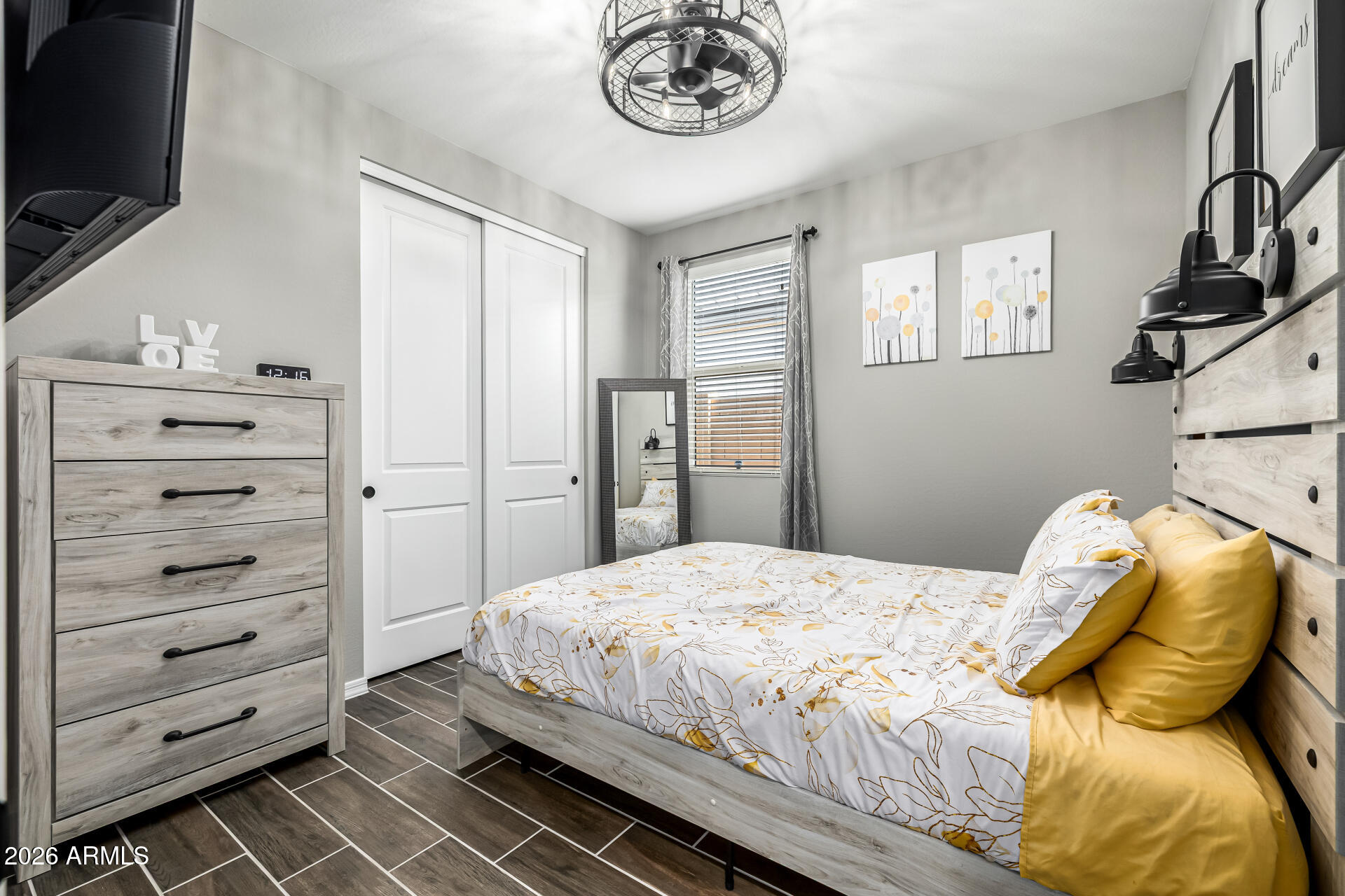 5538 W STARGAZER Place
