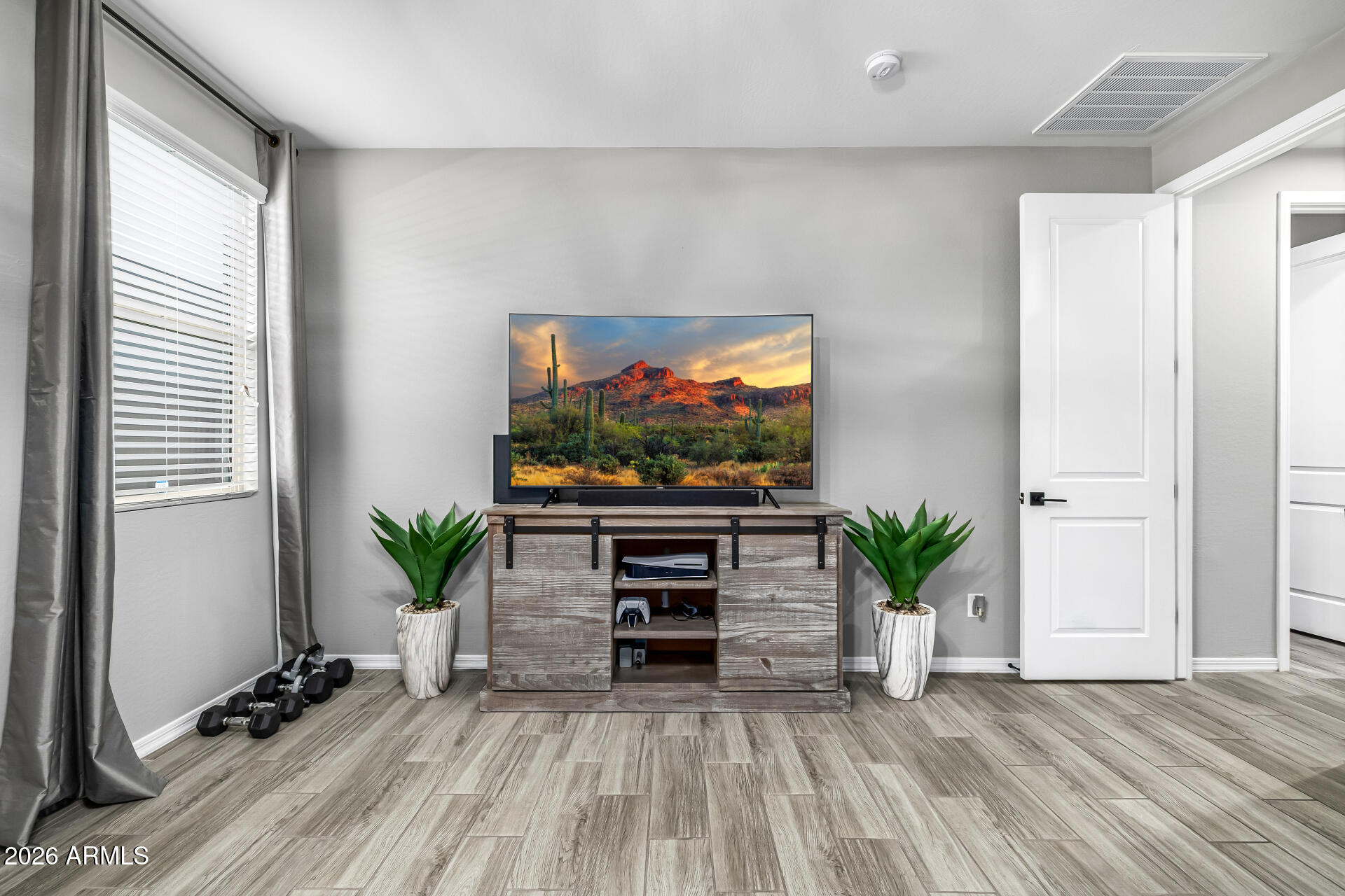 5538 W STARGAZER Place