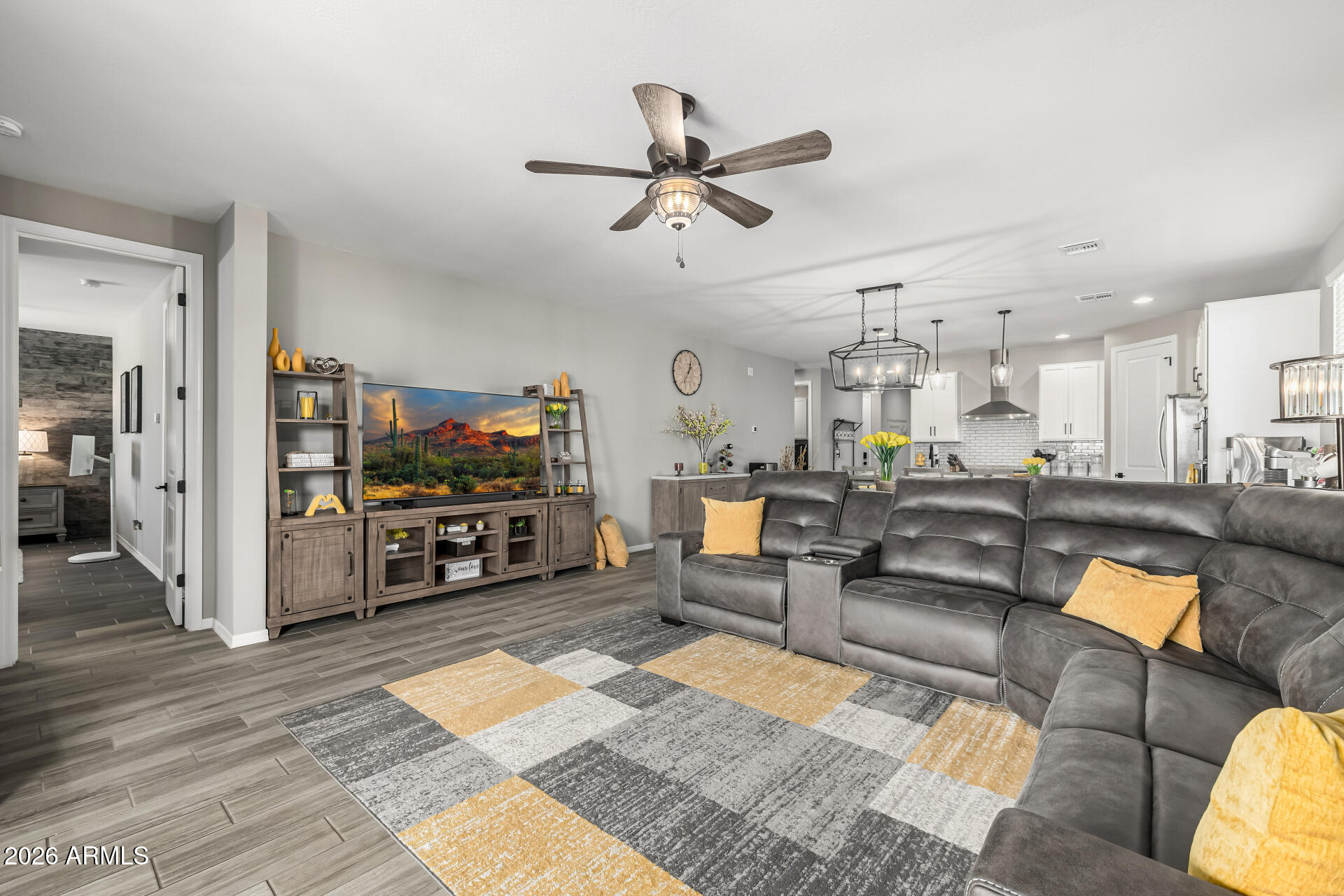 5538 W STARGAZER Place