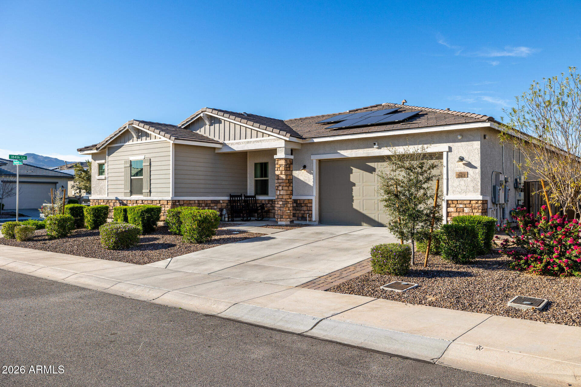 18418 W MEDLOCK Drive