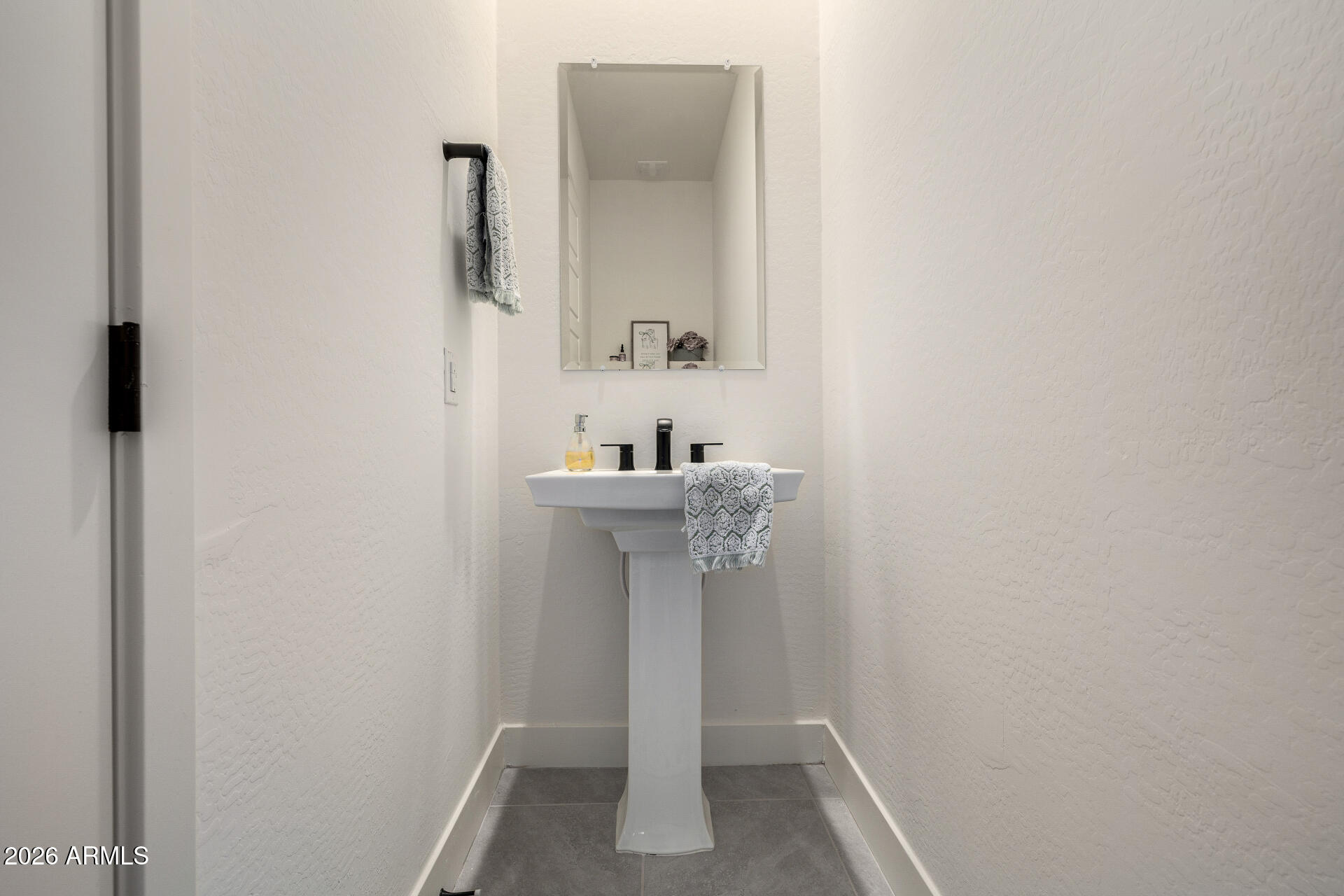 18418 W MEDLOCK Drive