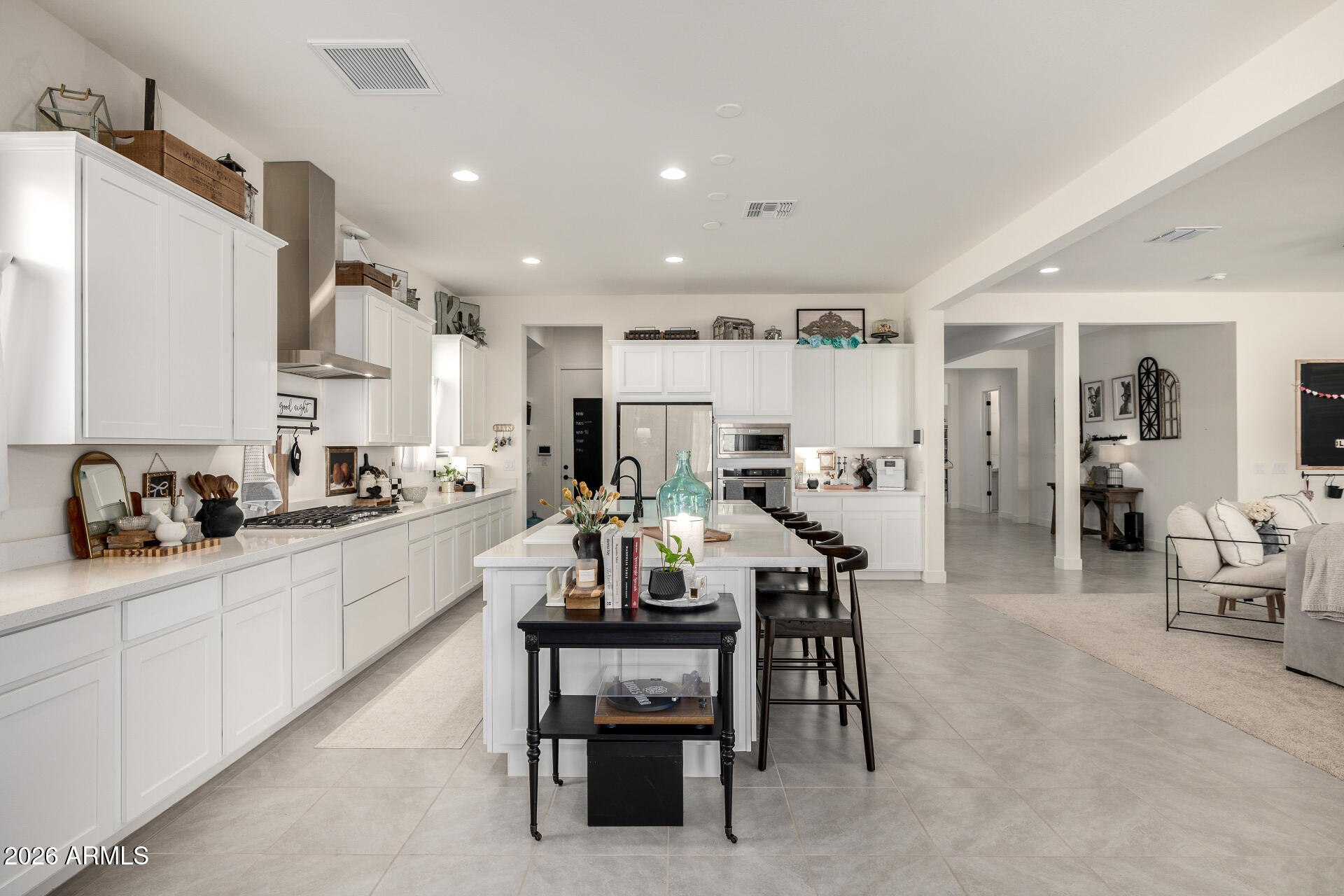 18418 W MEDLOCK Drive