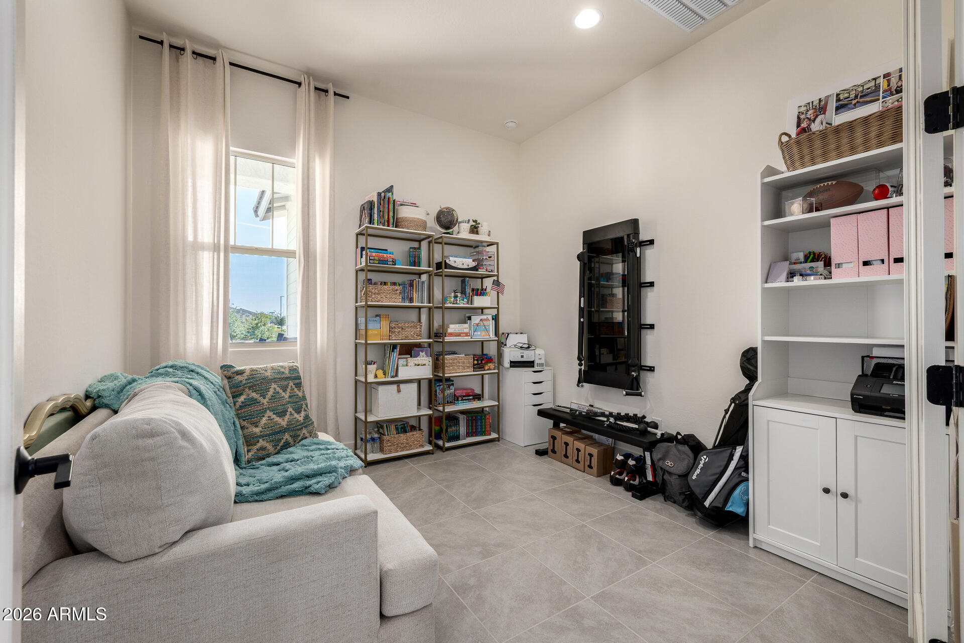 18418 W MEDLOCK Drive