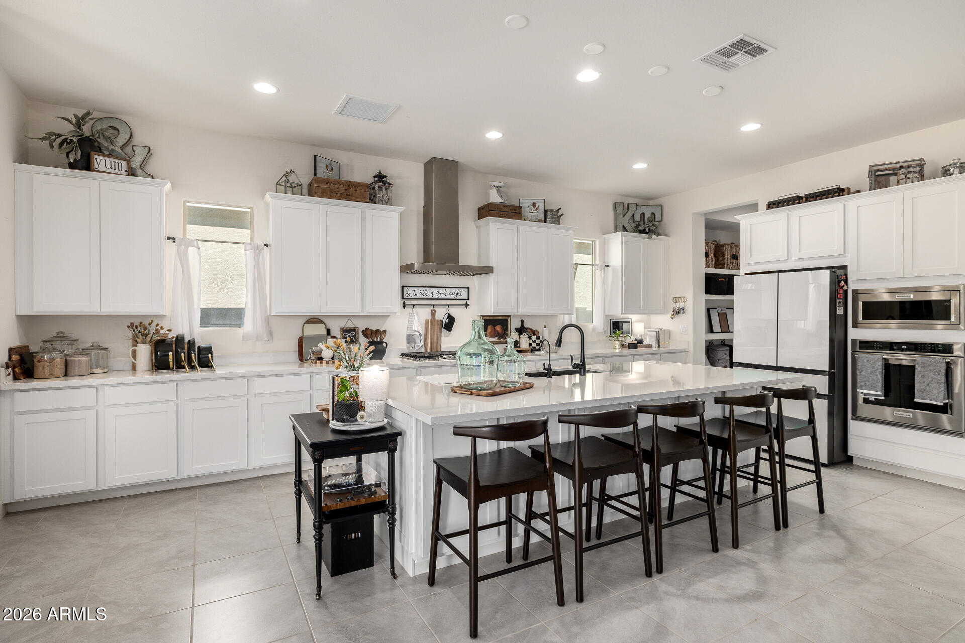 18418 W MEDLOCK Drive