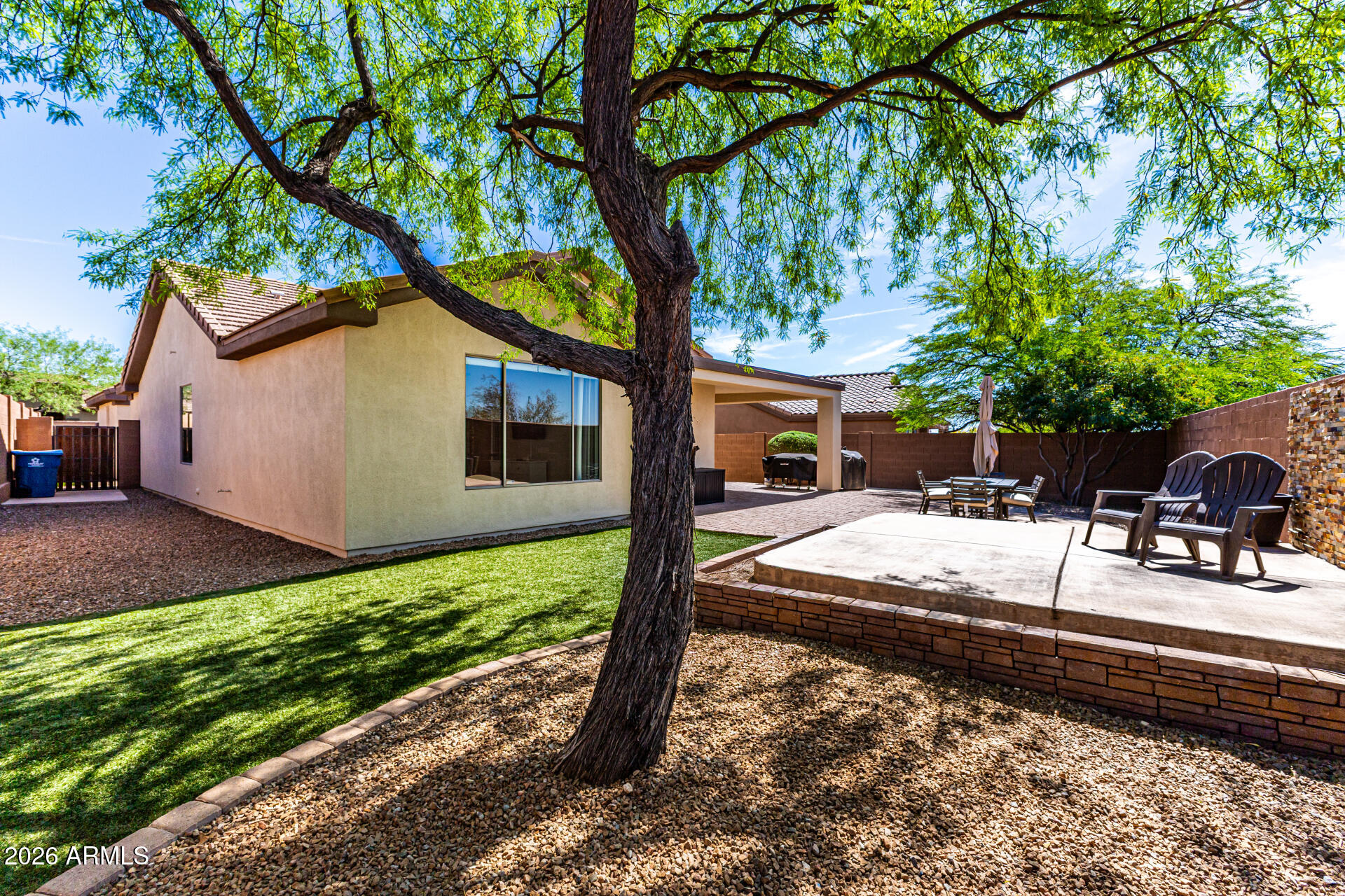 2231 W VALHALLA Court