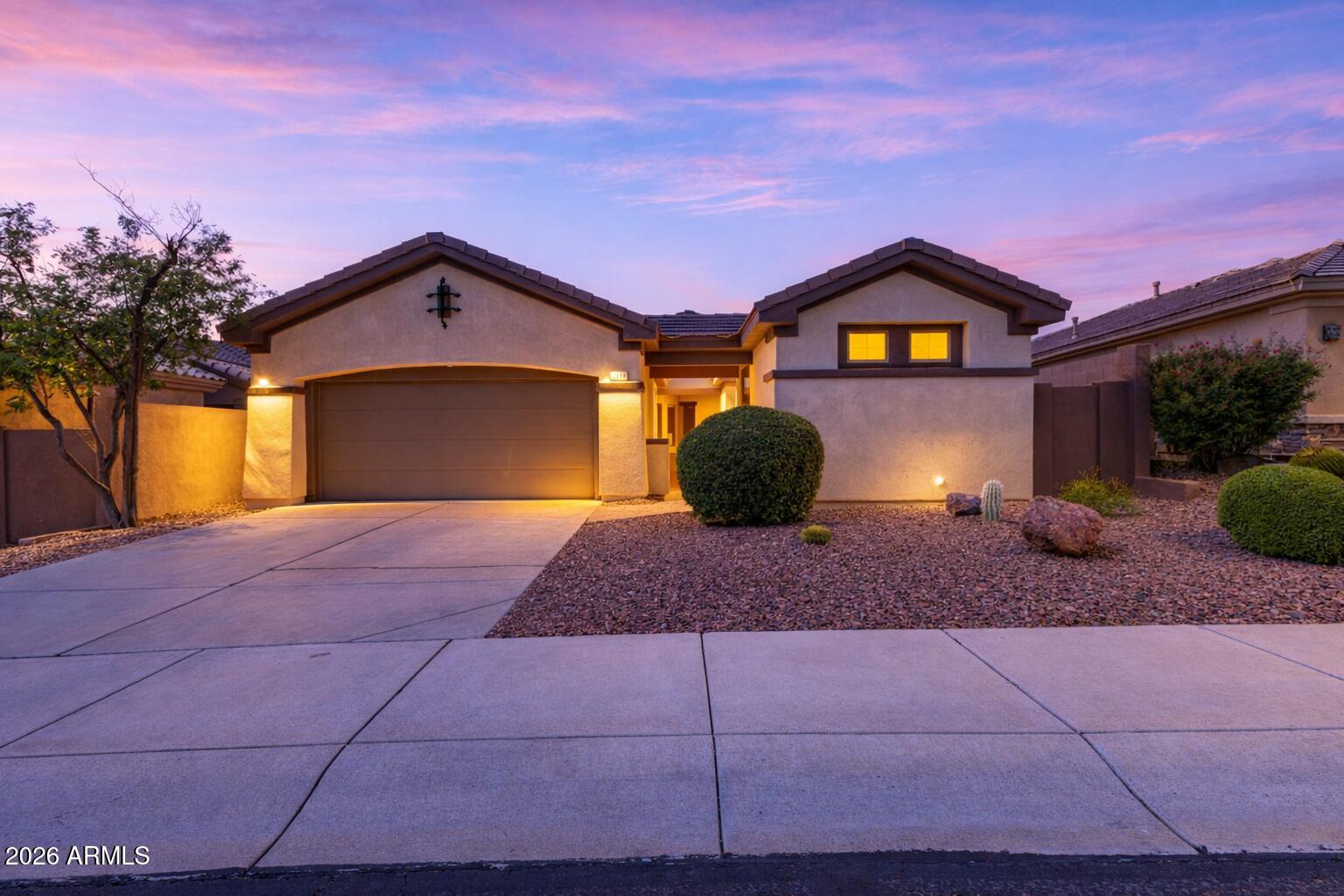 2231 W VALHALLA Court