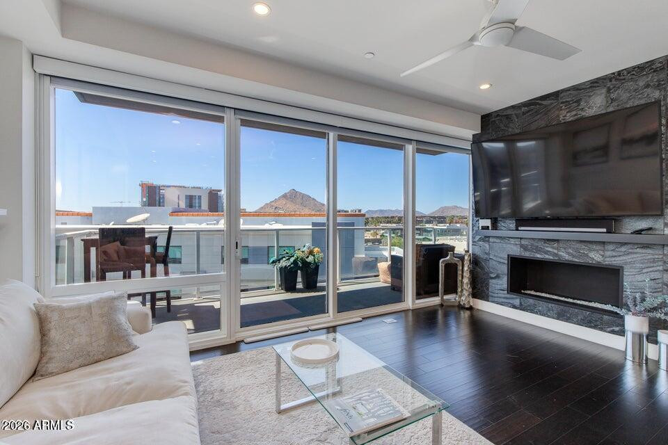 4422 N 75th Street Unit 6003