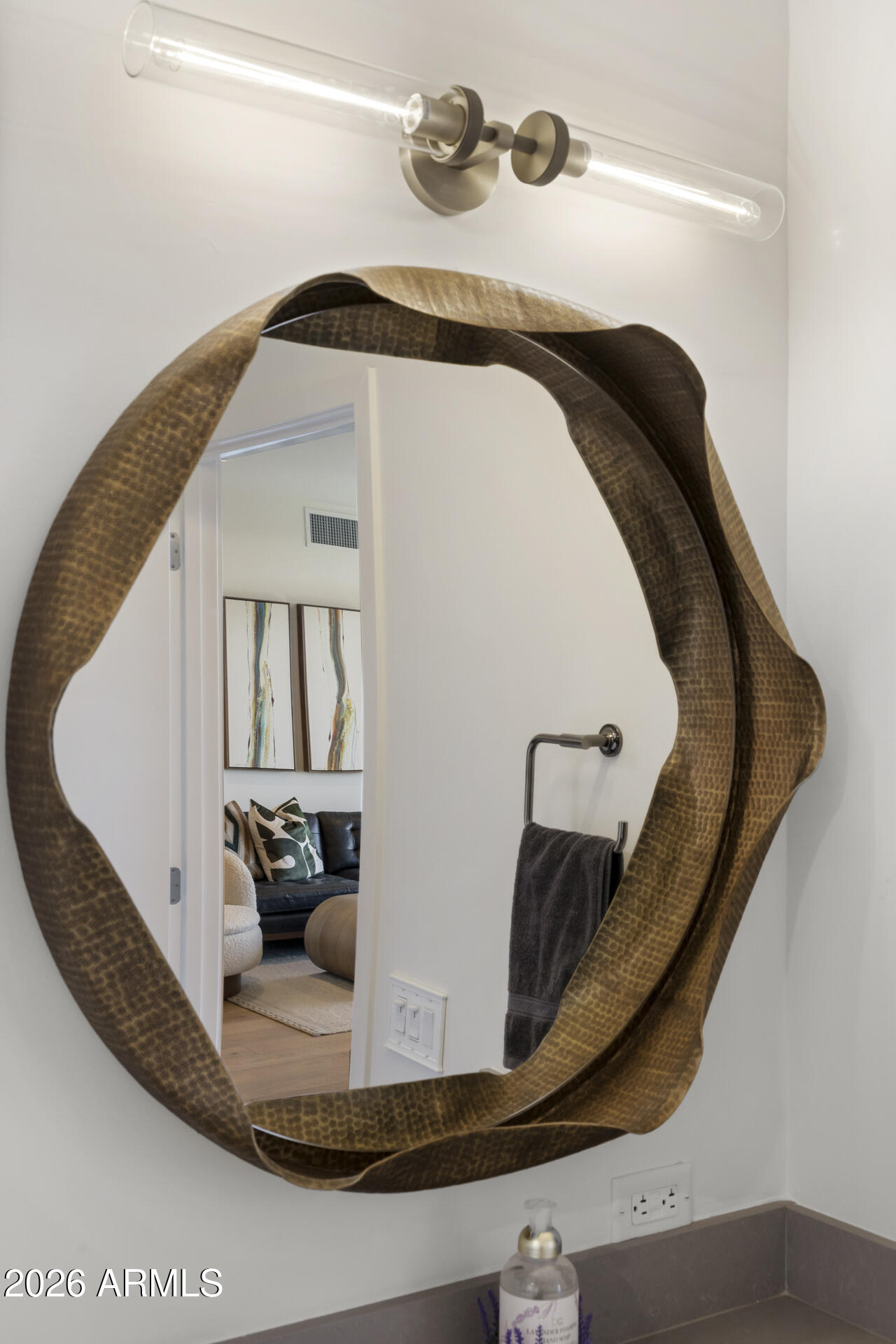 7120 E KIERLAND Boulevard 310