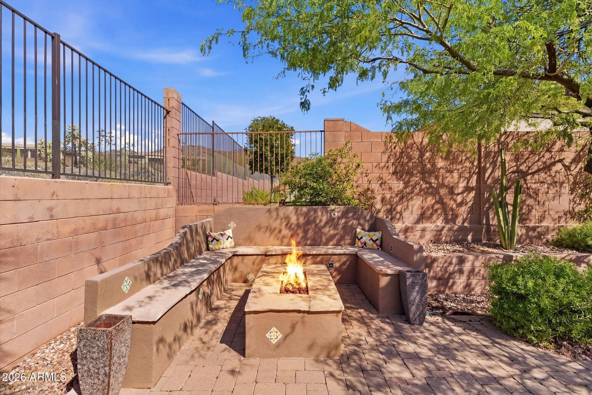 42016 N BACK CREEK Court