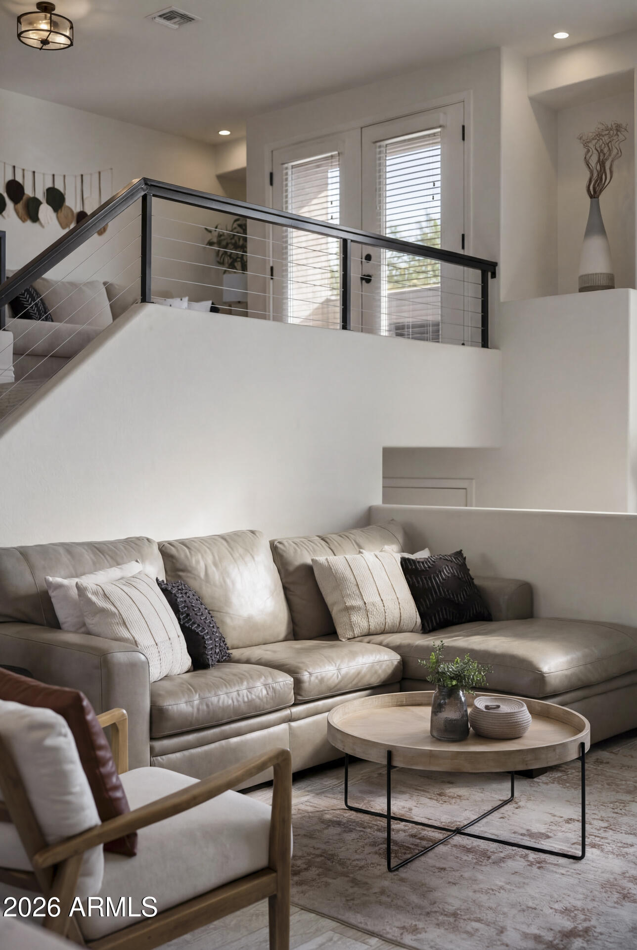 15221 N CLUBGATE Drive 2064