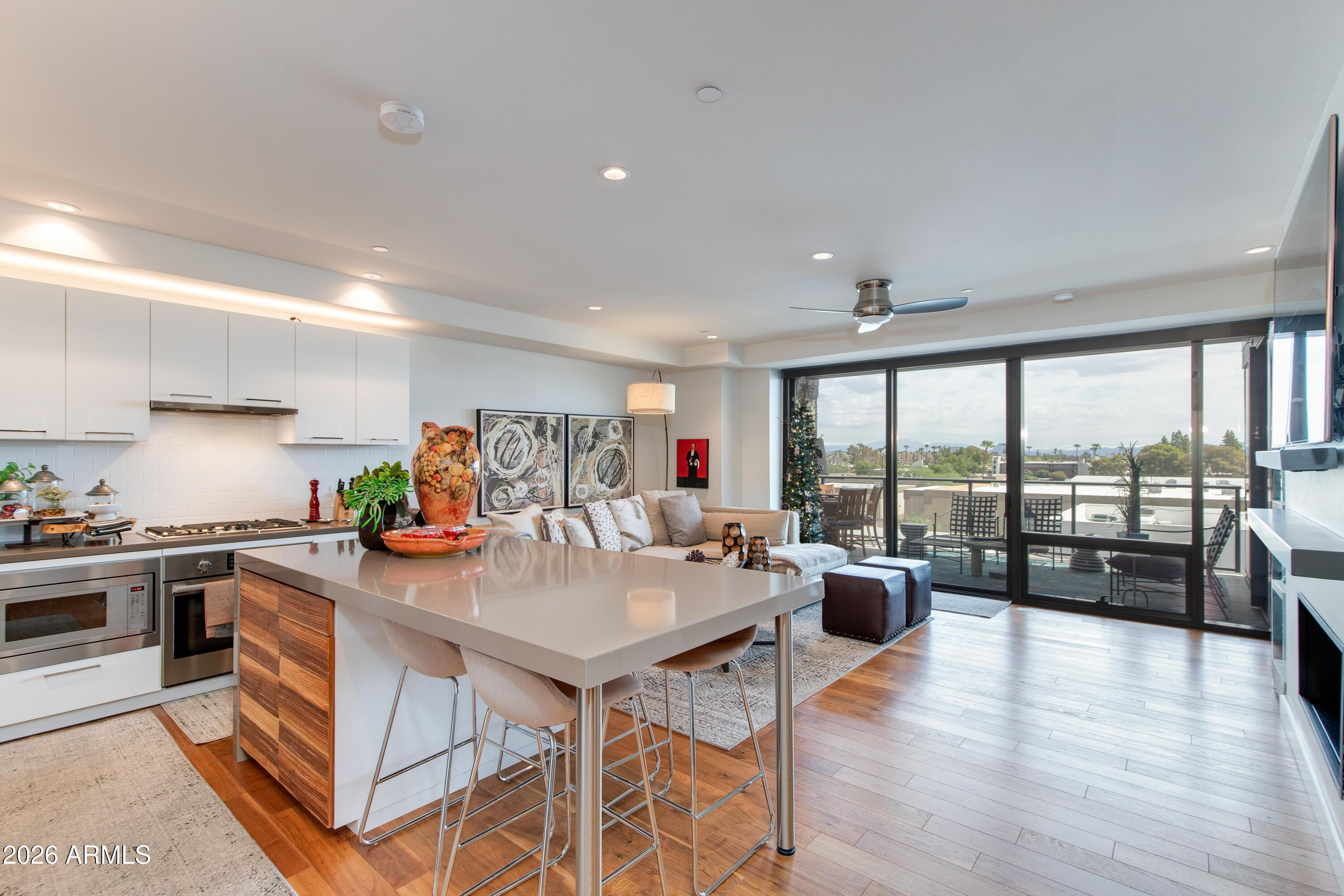 4422 N 75th Street Unit 4012