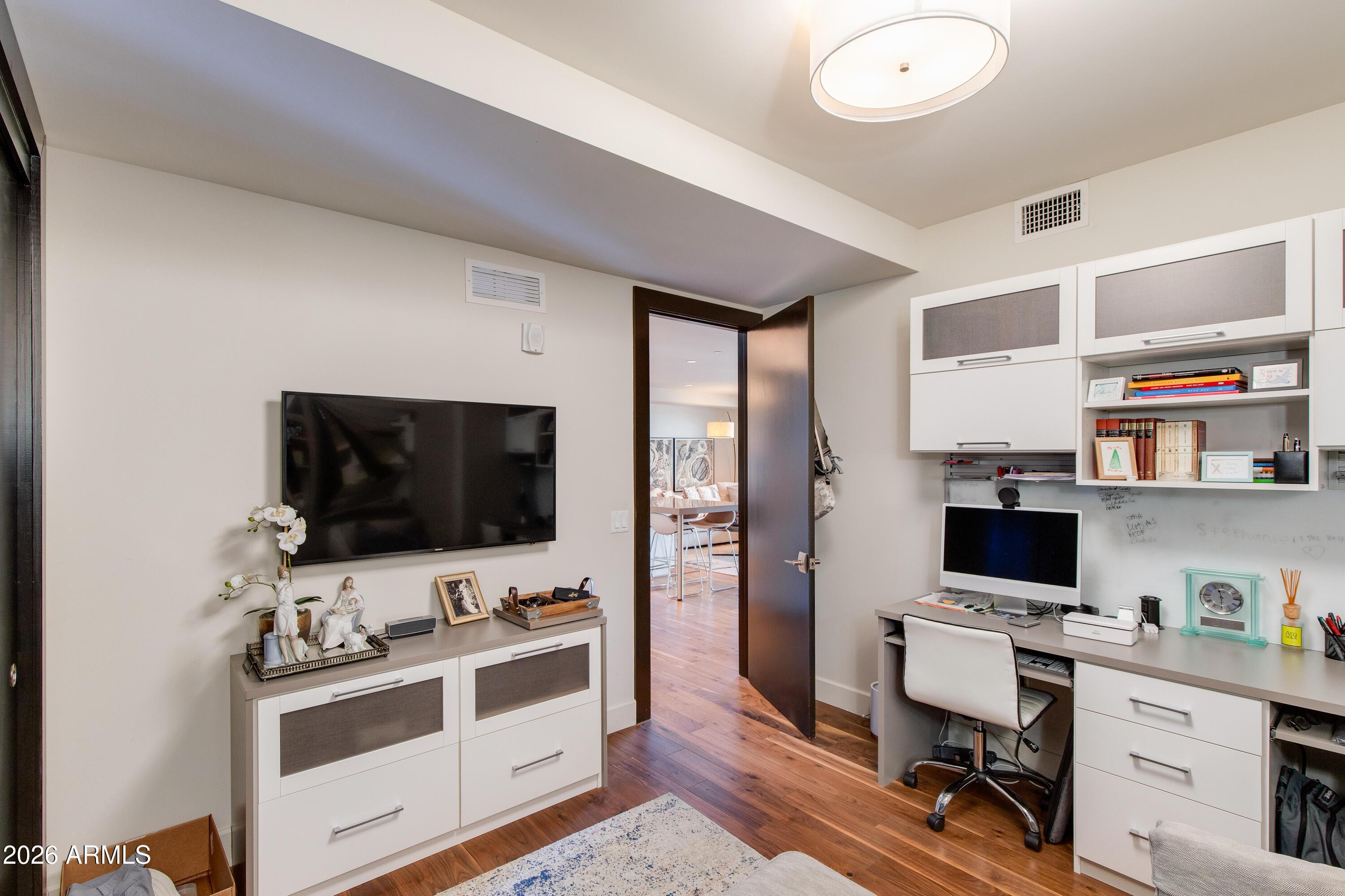 4422 N 75th Street Unit 4012