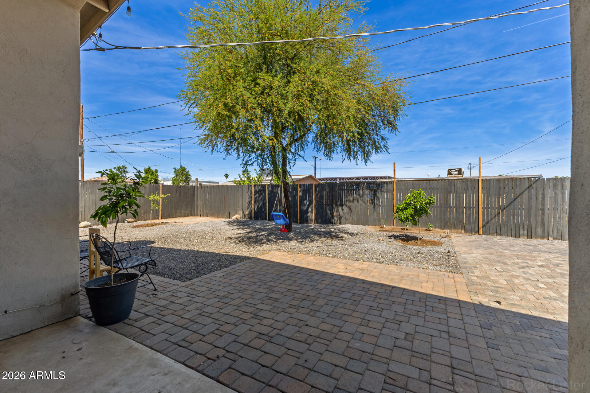 1538 W SONORA Street