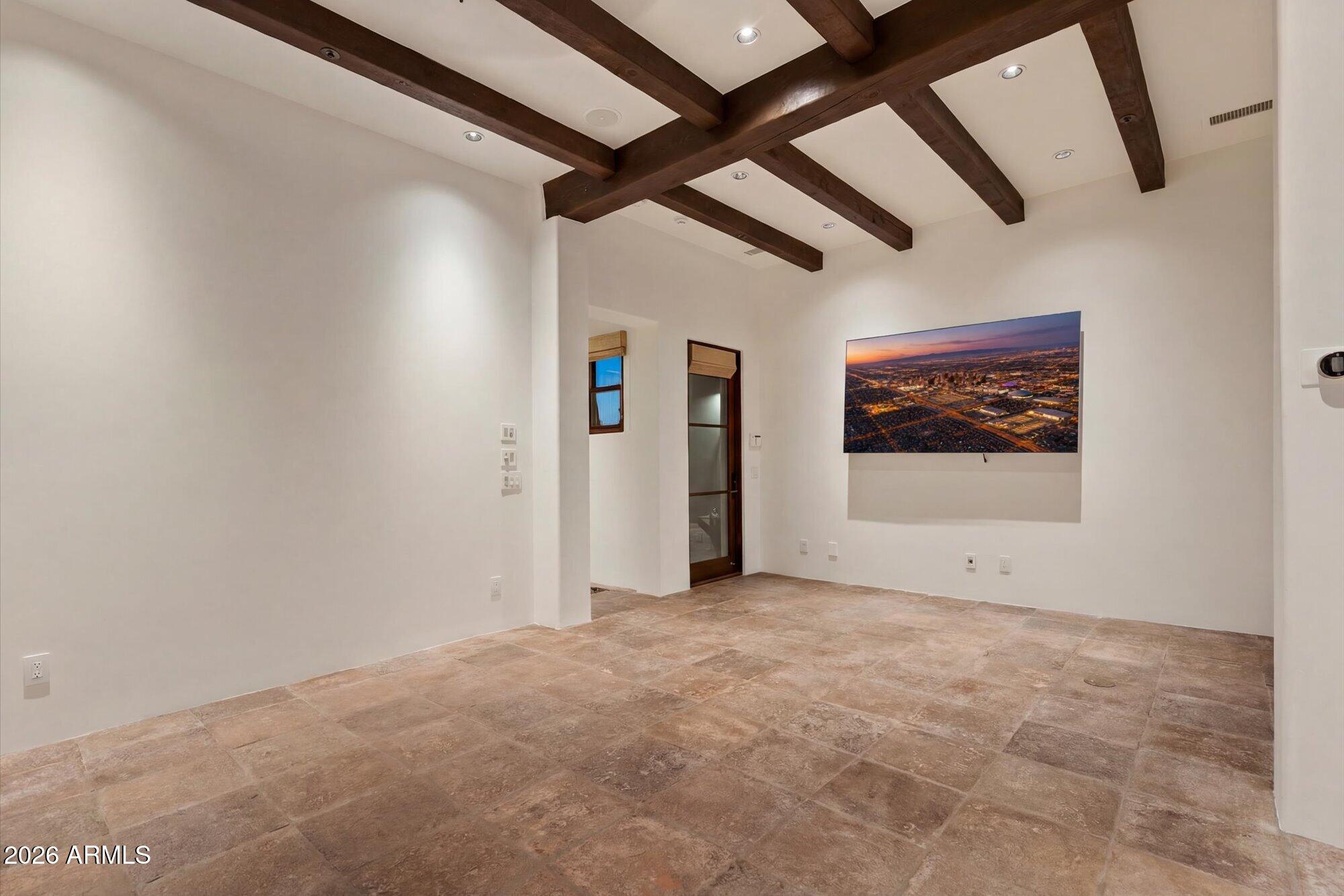 9820 E THOMPSON PEAK Parkway 648