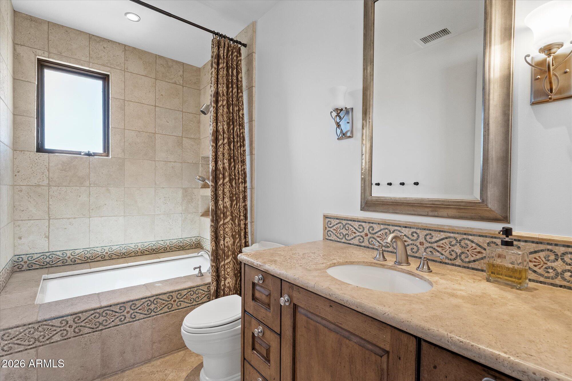 9820 E THOMPSON PEAK Parkway 648