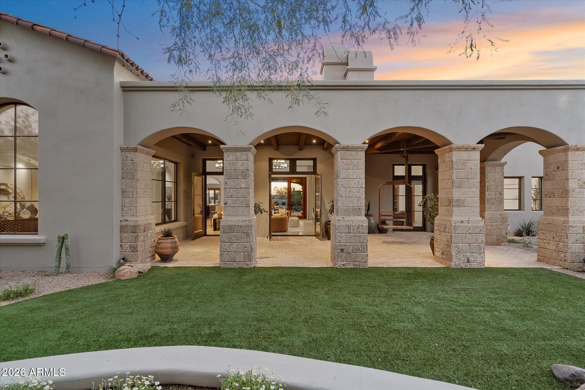 9820 E THOMPSON PEAK Parkway 648