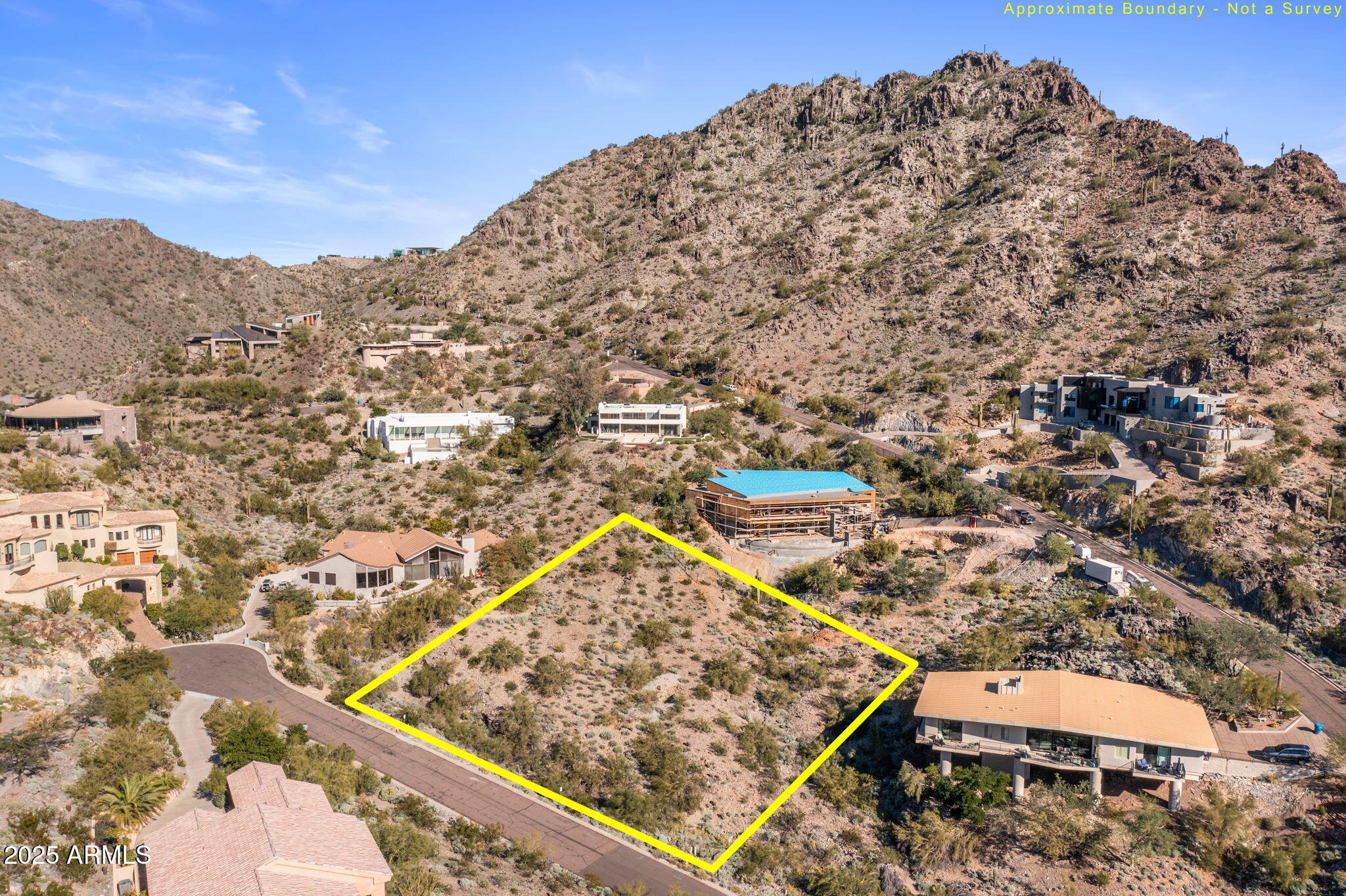 6725 N PALM CANYON Drive 11