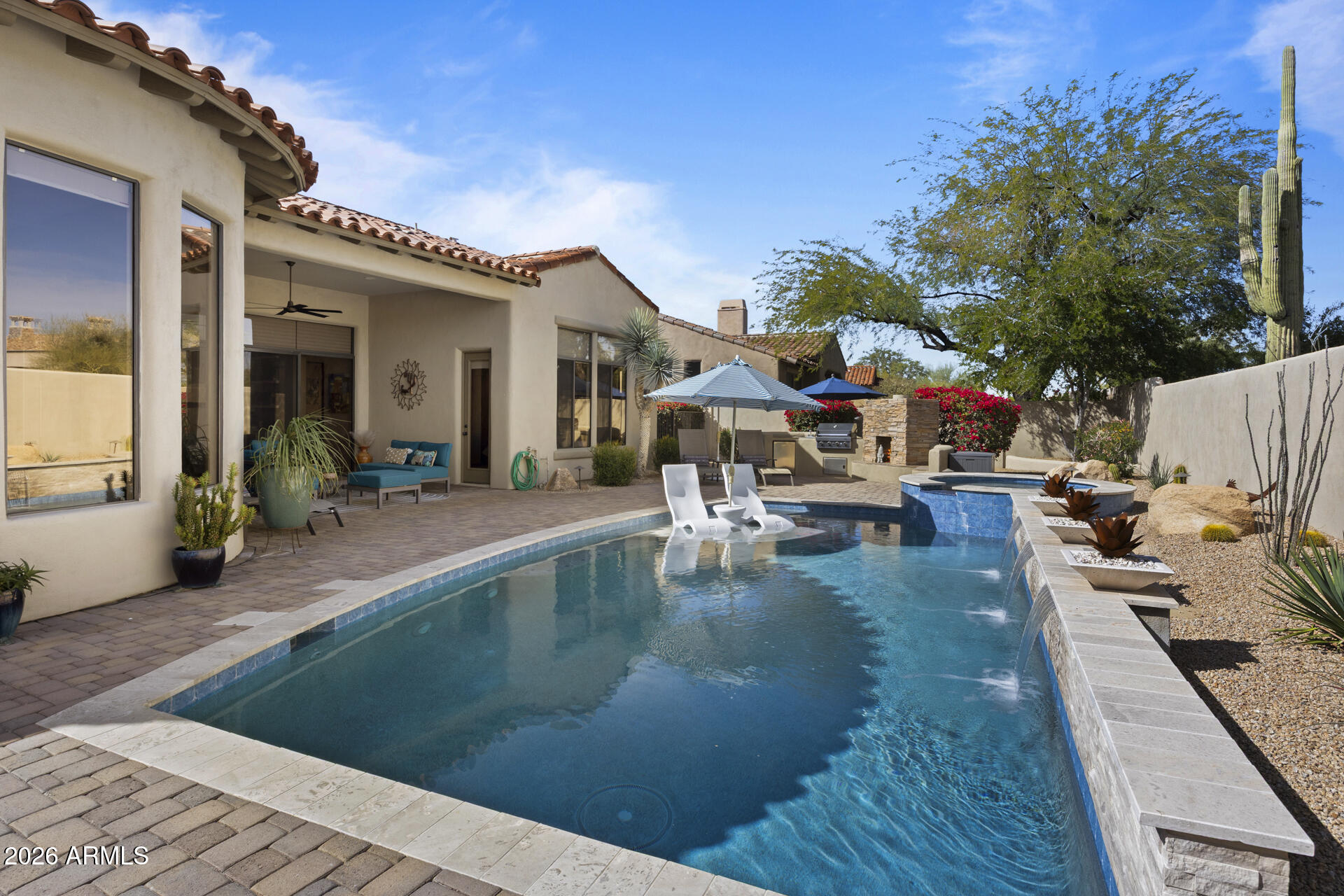 8084 E WINDWOOD Lane