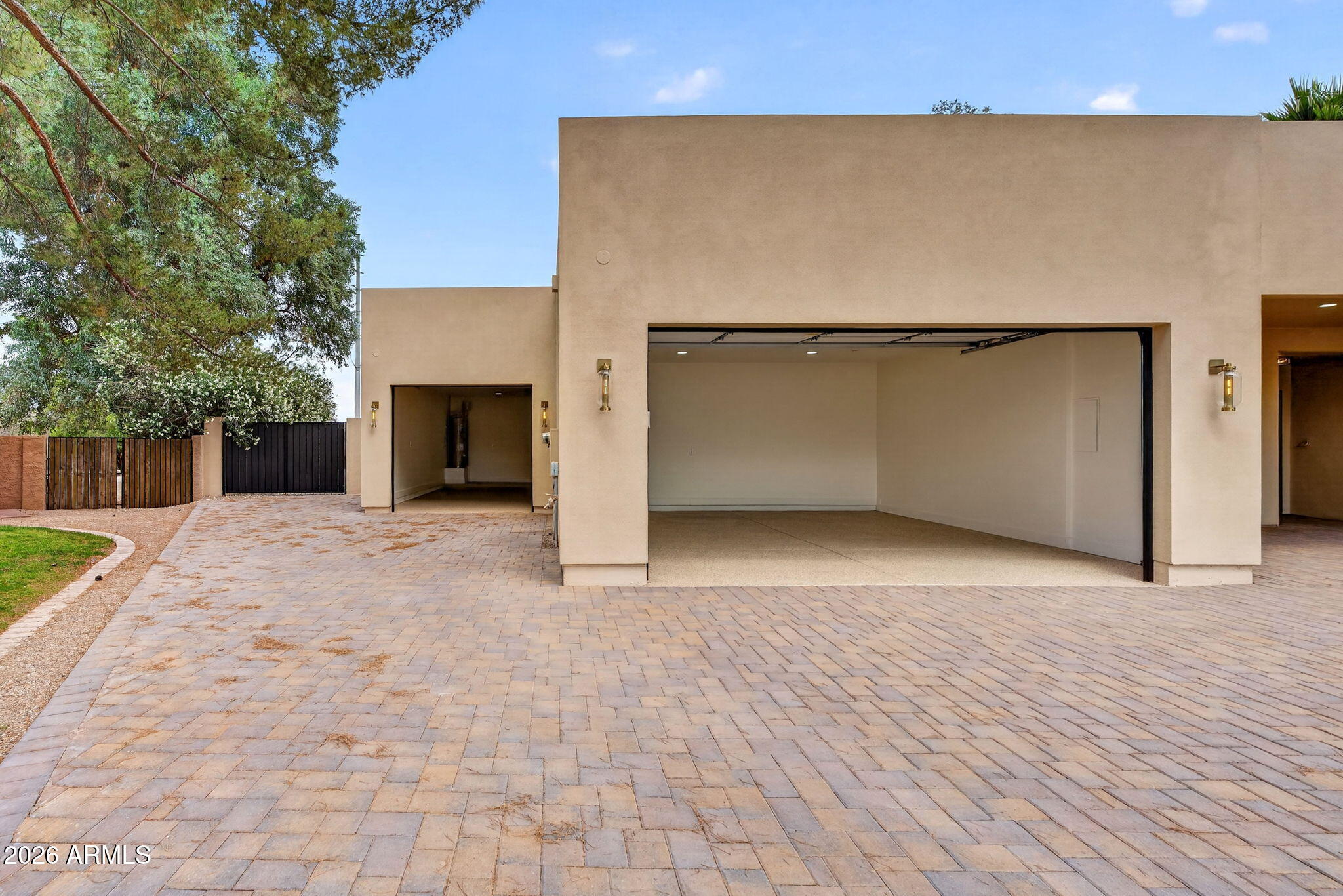 8220 E APPALOOSA Trail