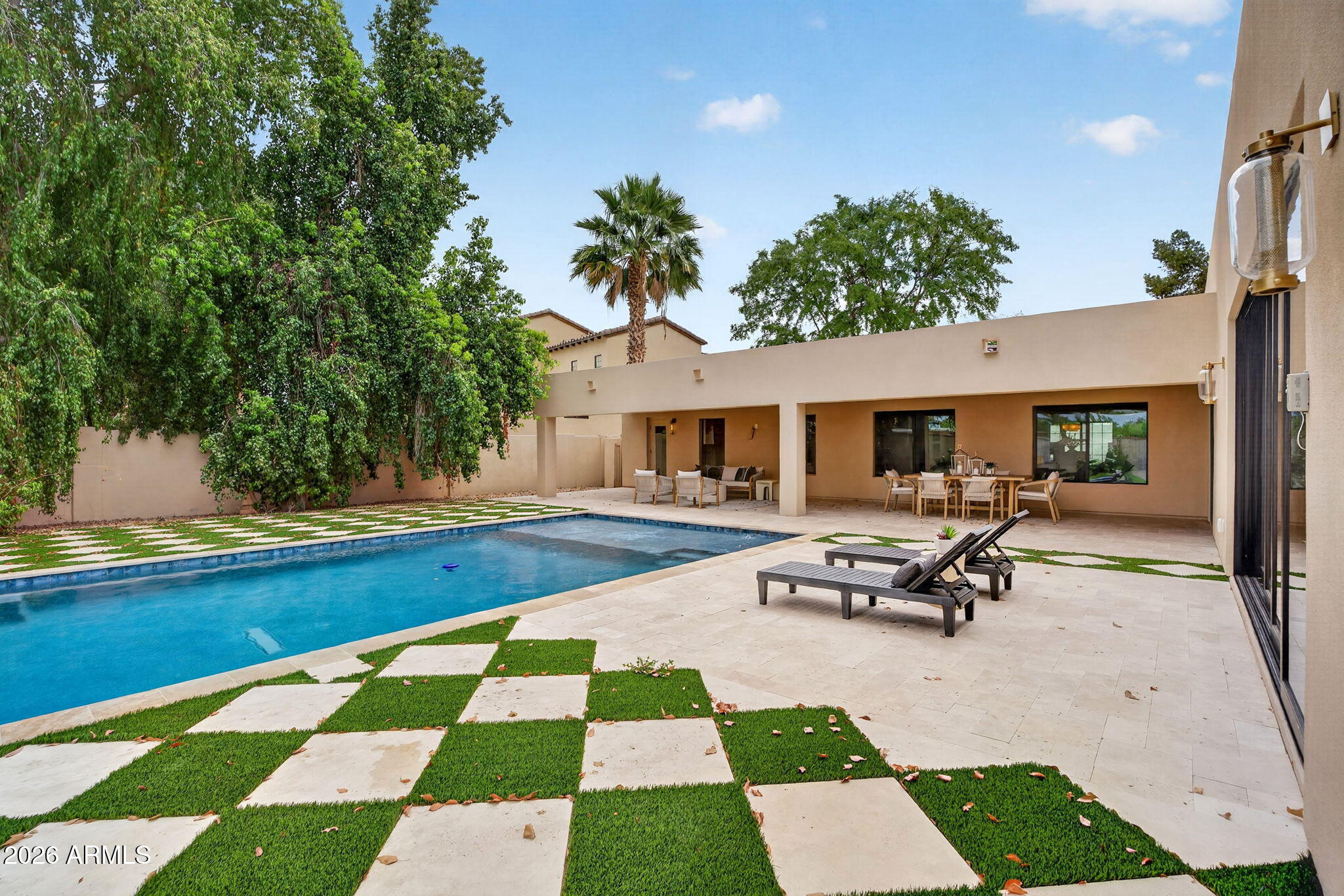 8220 E APPALOOSA Trail